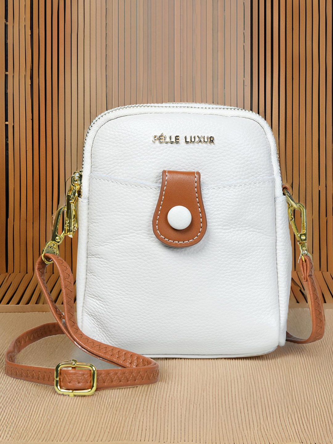 

PELLE LUXUR Women Textured Swagger Sling Bag, White