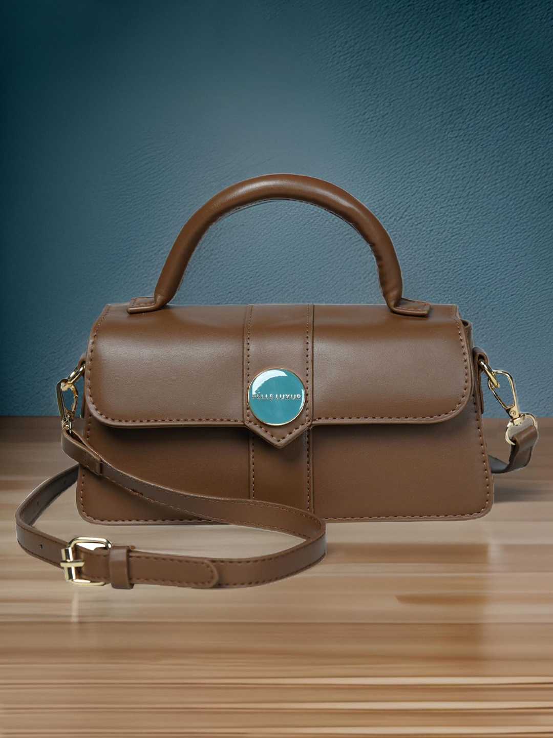 

PELLE LUXUR Women Solid Swagger Satchel Bag, Brown