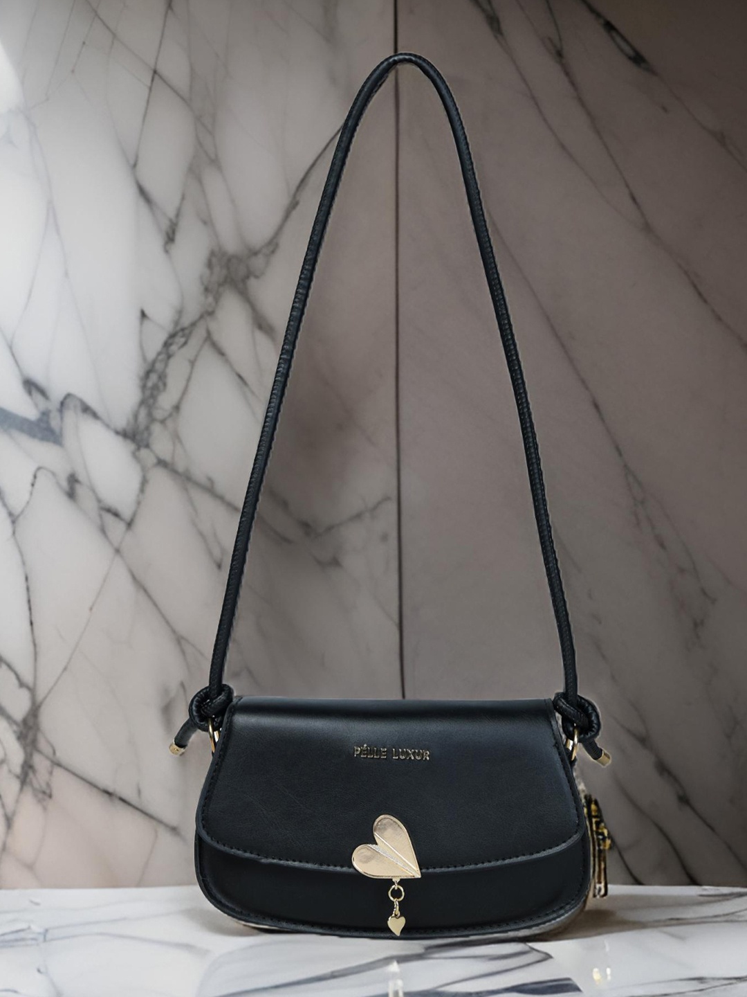 

PELLE LUXUR Women Solid Shopper Shoulder Bag, Black