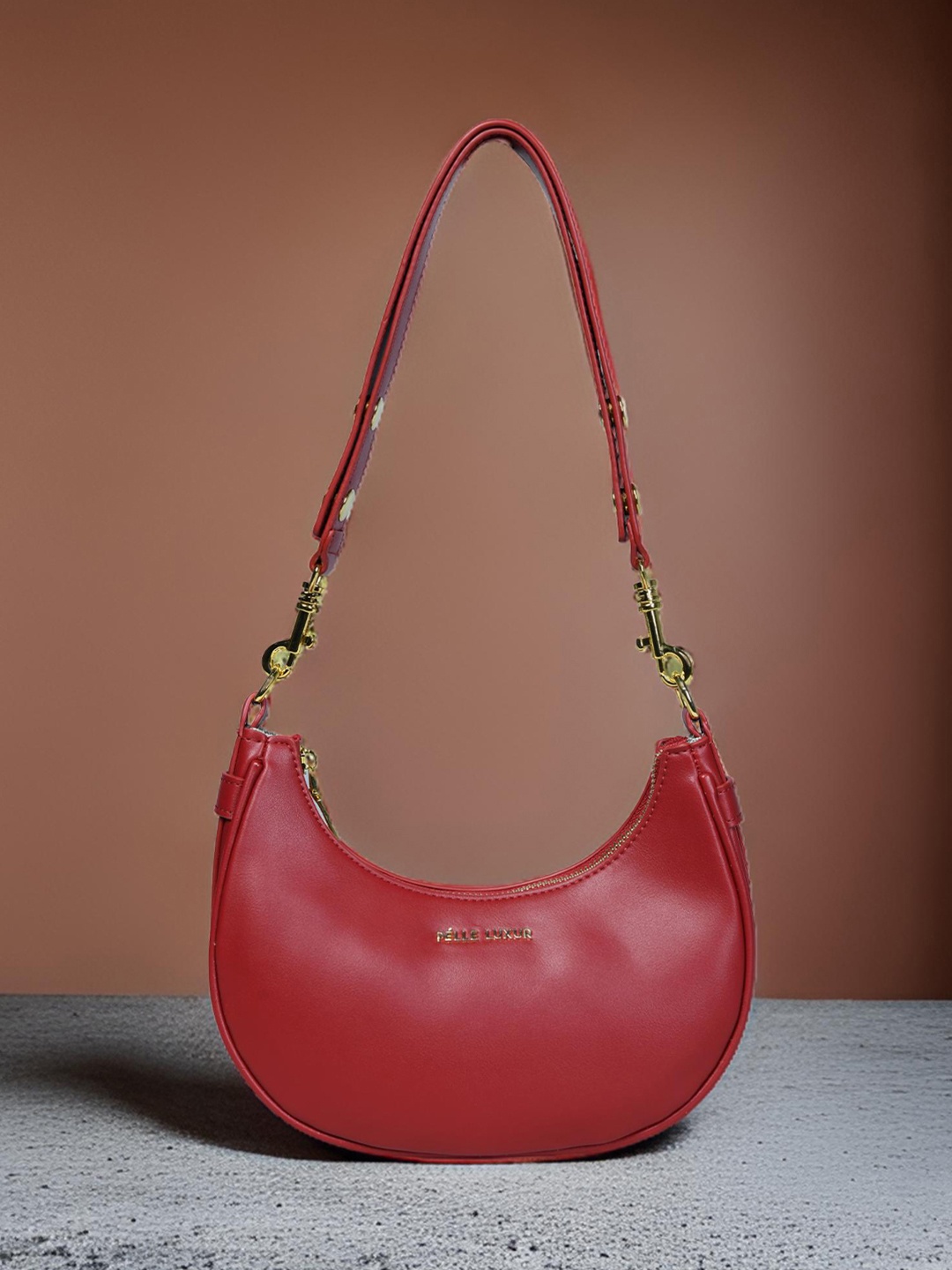

PELLE LUXUR Women Solid Swagger Sling Bag, Red