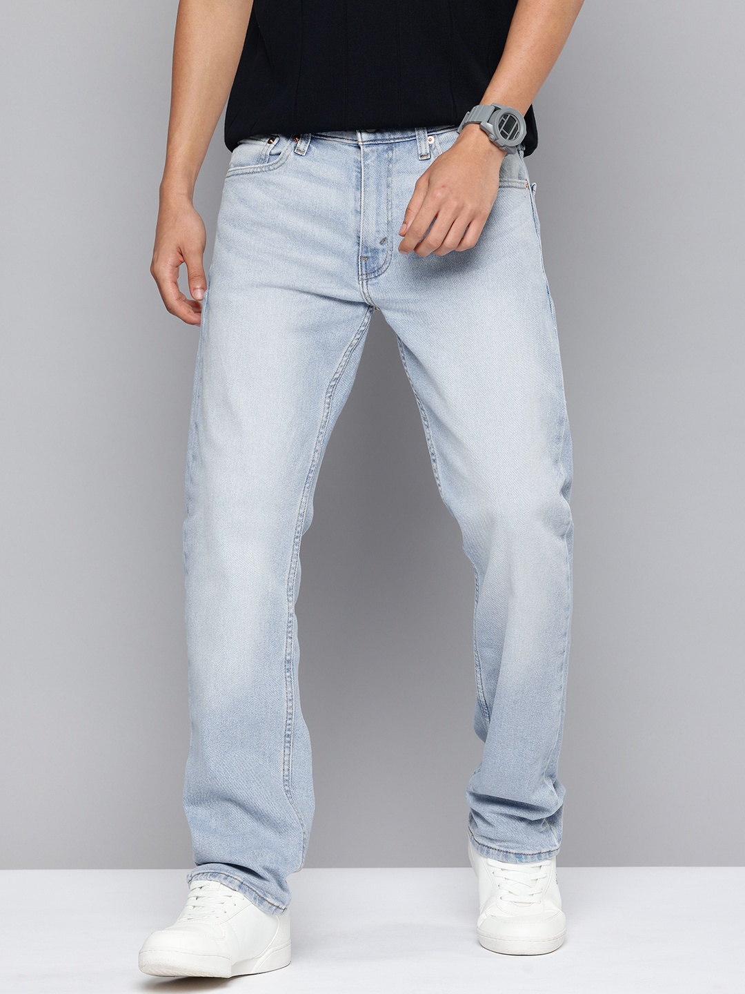 

Levis Men 513 Slim Straight Fit Heavy Fade Stretchable Jeans, Blue