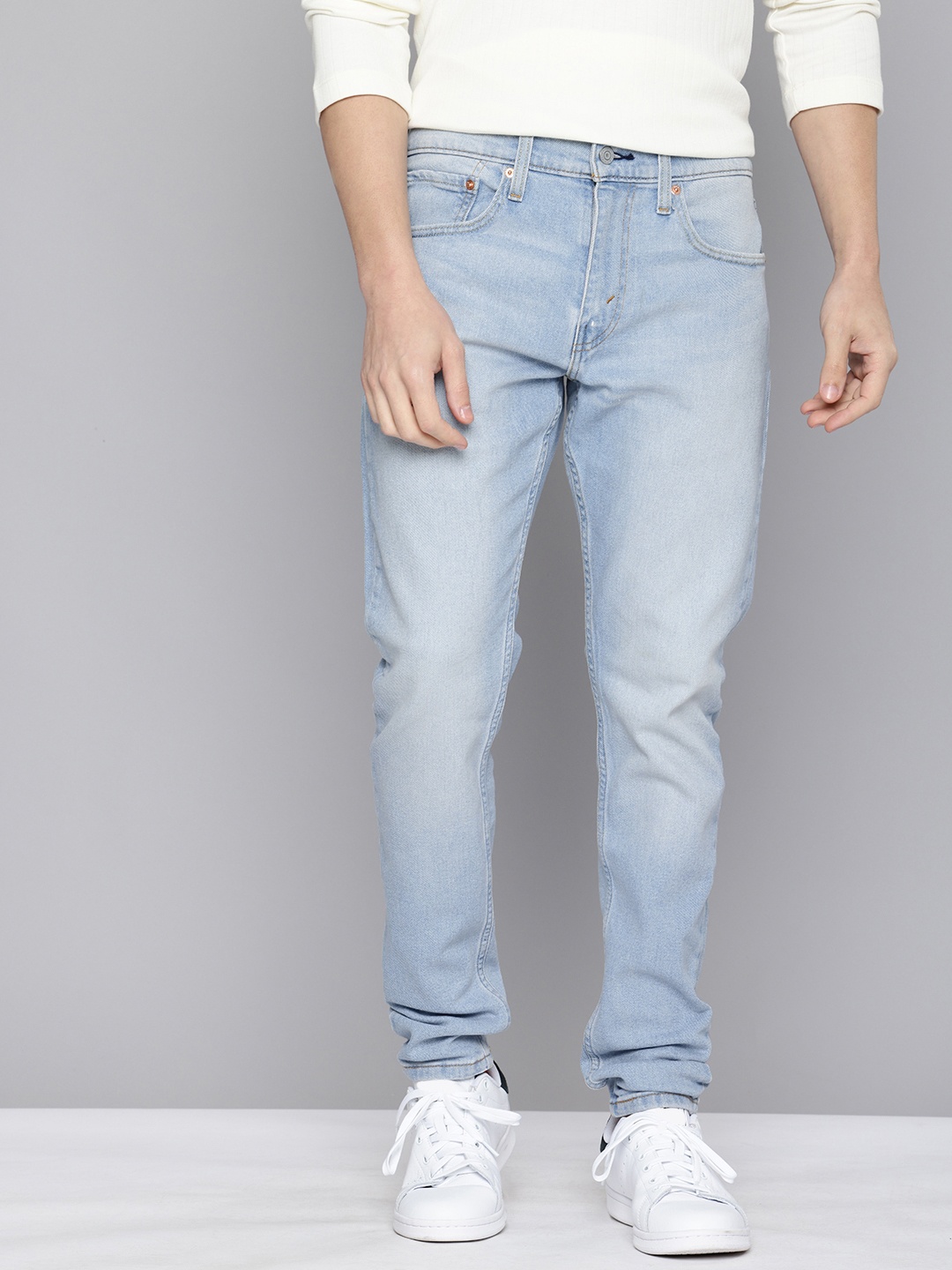 

Levis Men 512 Slim Tapered Fit Heavy Fade Stretchable Jeans, Blue