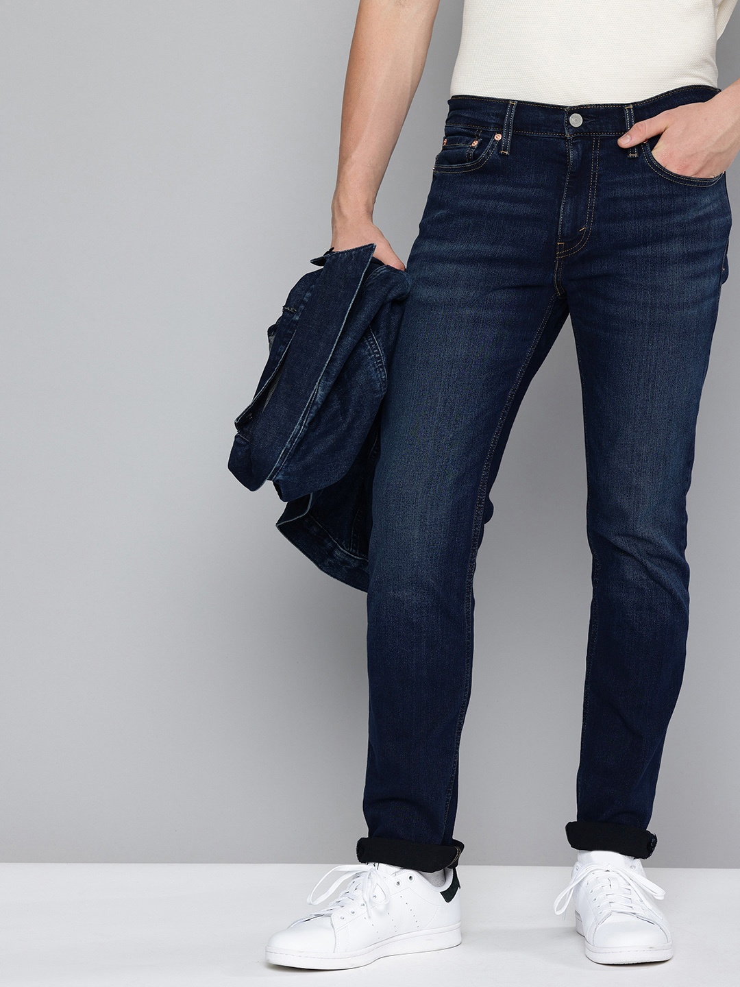

Levis Men 511 Slim Fit Light Fade Stretchable Jeans, Blue