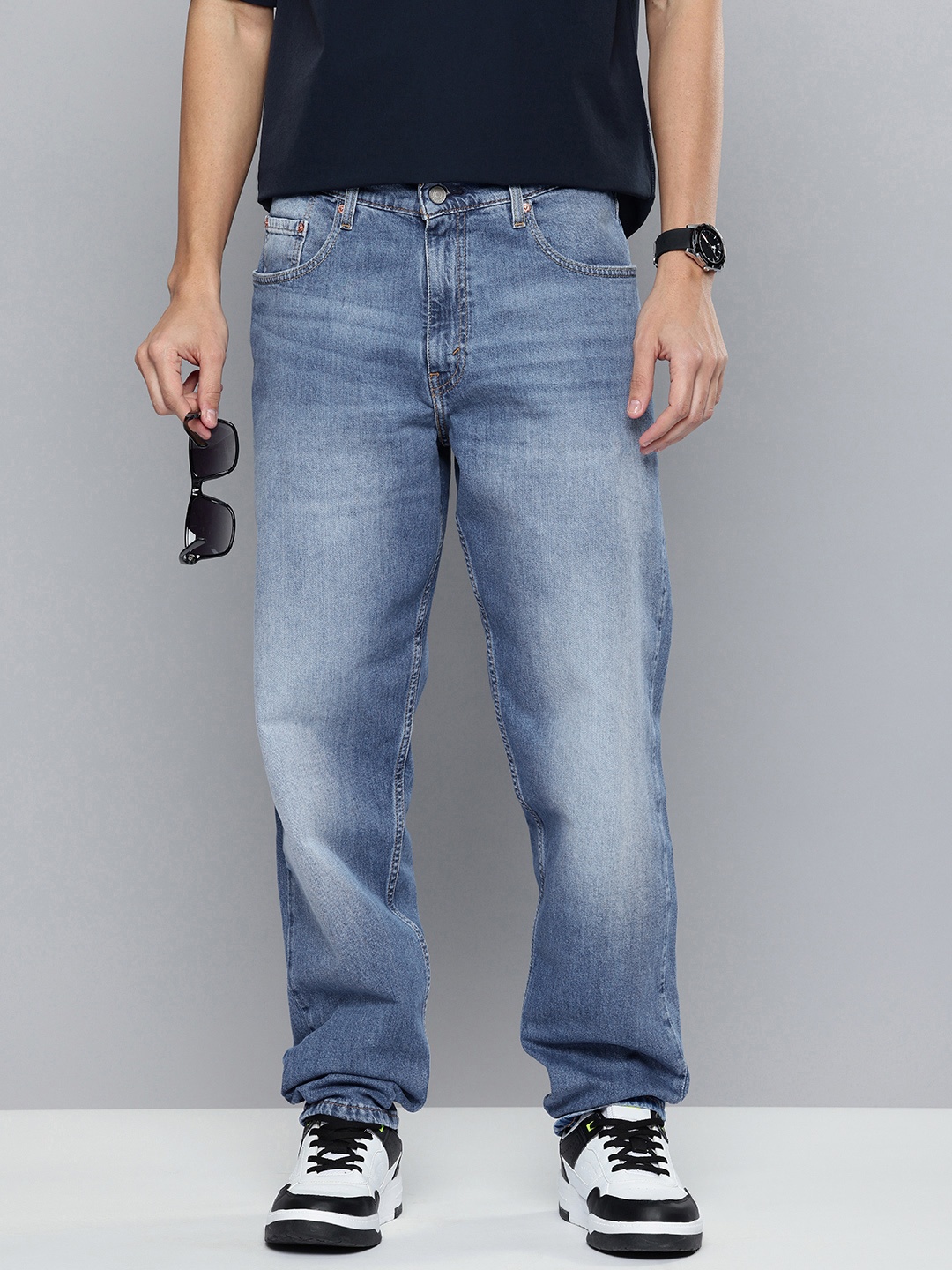 

Levis Men 550 Relaxed Fit Heavy Fade Stretchable Jeans, Blue