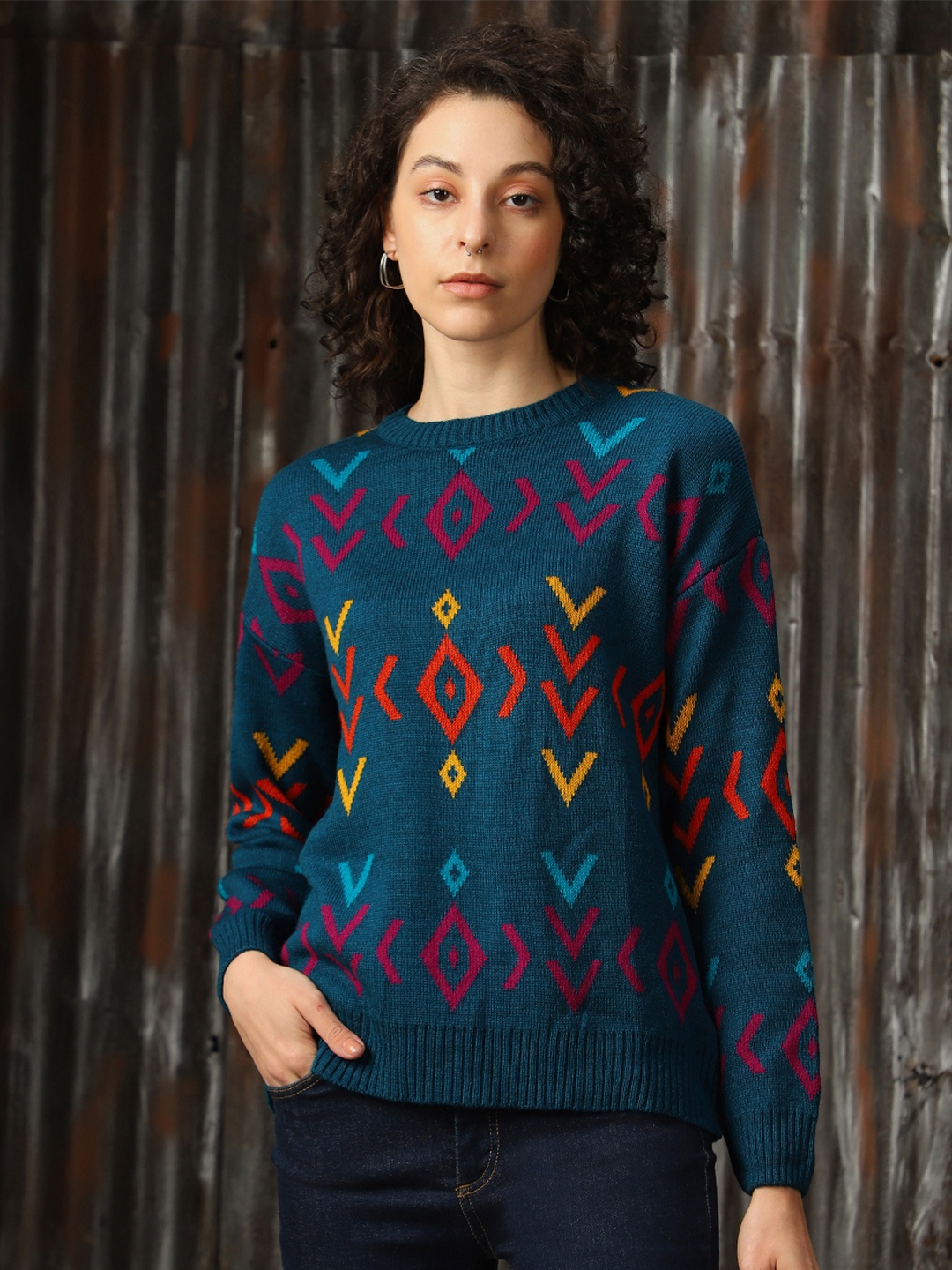 

High Star Women Abstract Pattern Round Neck Boxy Fit Pullover, White