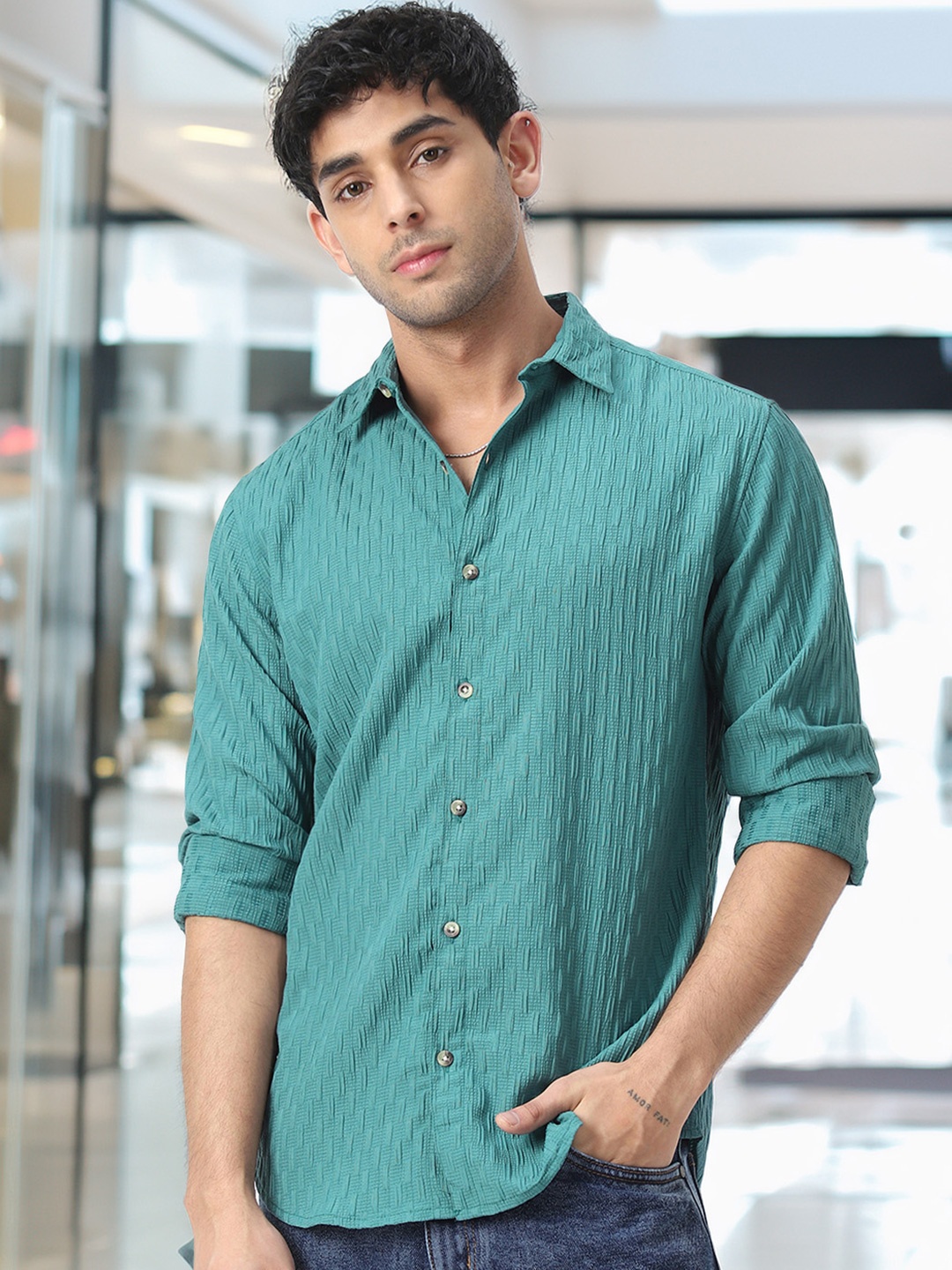

Urbano Fashion Men Textured Cotton Casual Shirt, Green