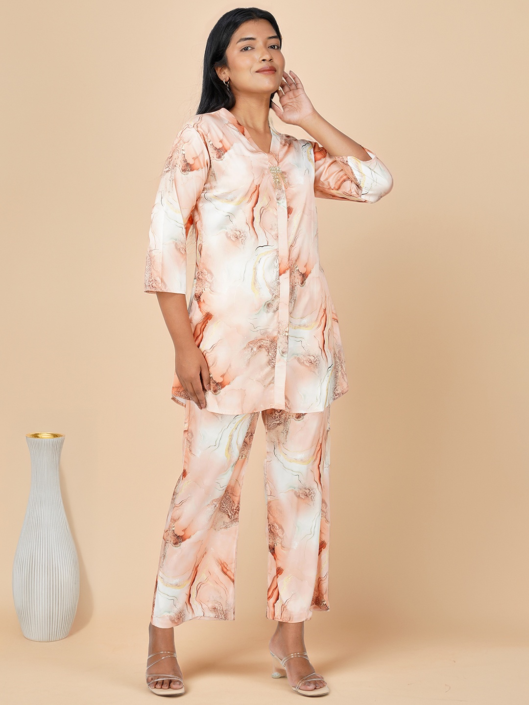 

Bindigasm Printed V-Neck Three-Quarter Sleeves Pure Silk Top With Palazzo, Peach