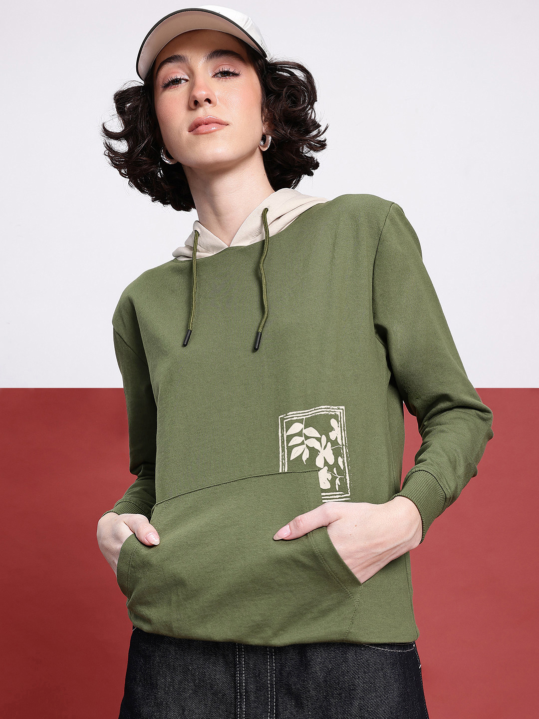 

DressBerry Indie Street Printed Contrast Hood Sweatshirt, Olive