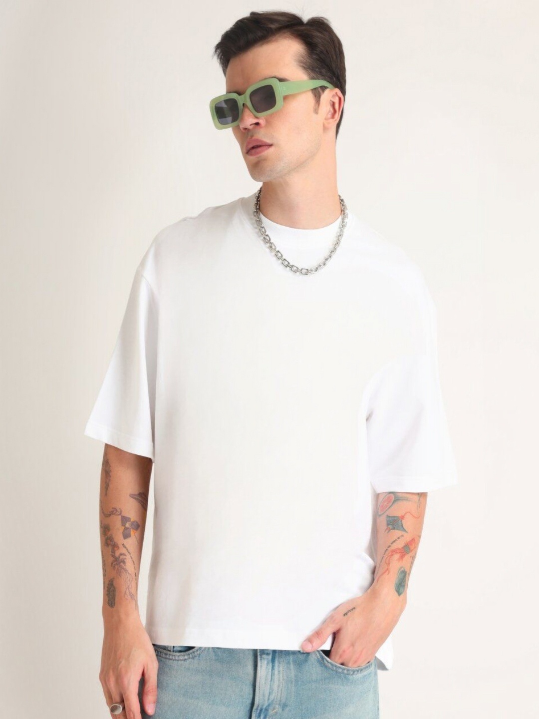 

Weezy Men Cotton Round Neck Half Sleeve Solid Oversized T-shirt, White