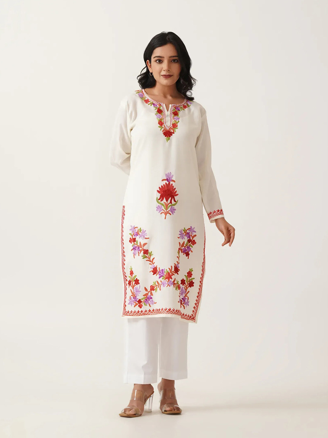 

Kashmir Box Women Round Neck Ethnic Motifs Embroidered Thread Work Cotton Straight Kurta, Off white