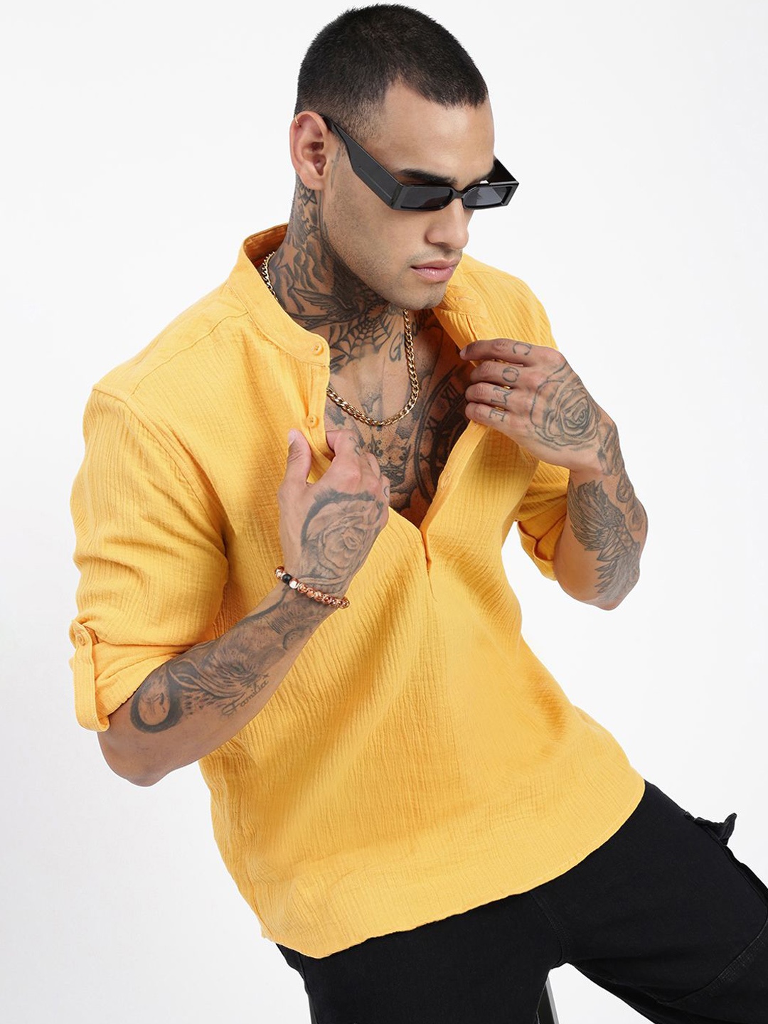 

SHOWOFF Mandarin Collar Roll-Up Sleeves Straight Shirt, Yellow
