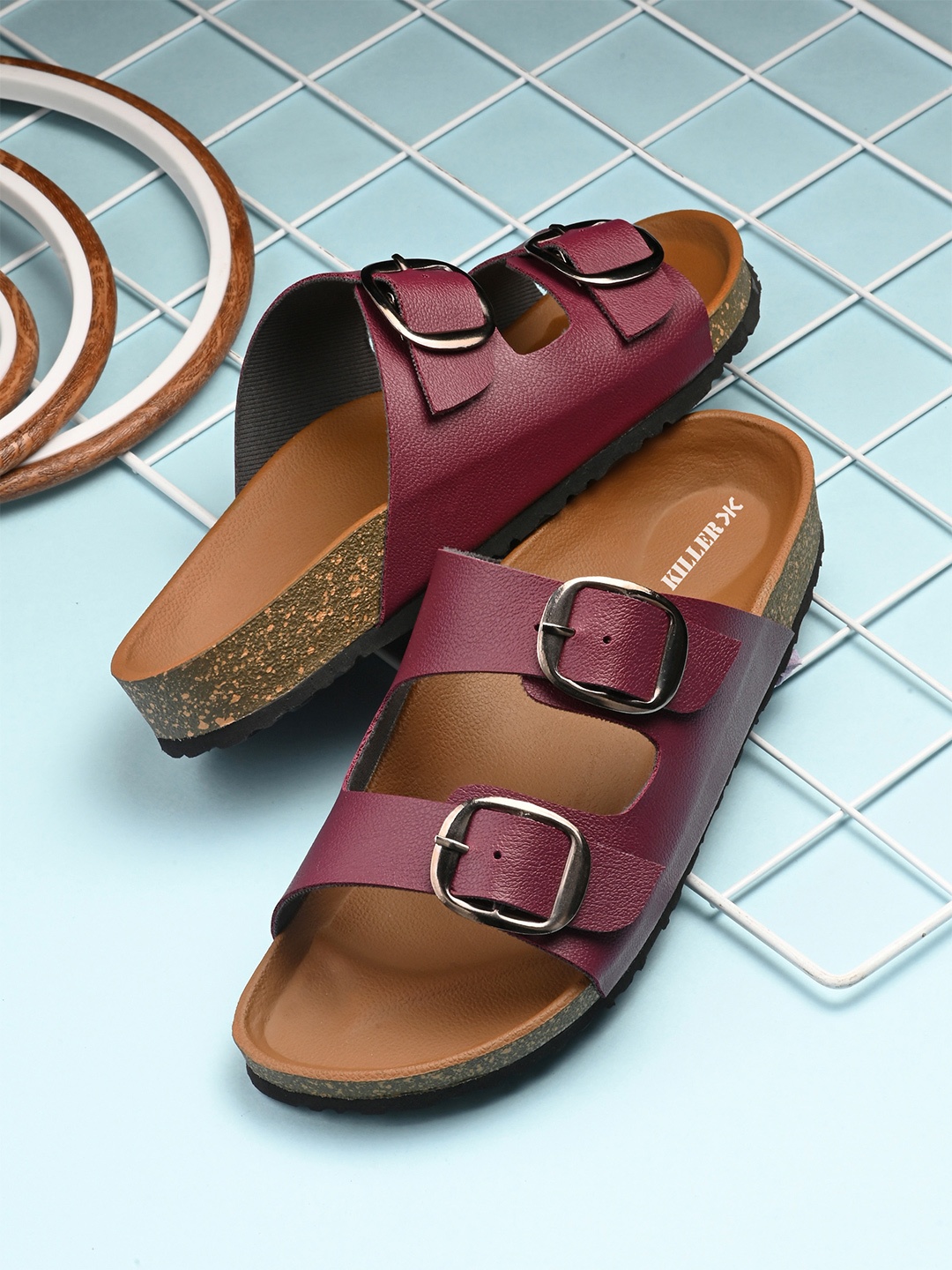 

Killer Women Open Toe Flats with Buckle, Maroon