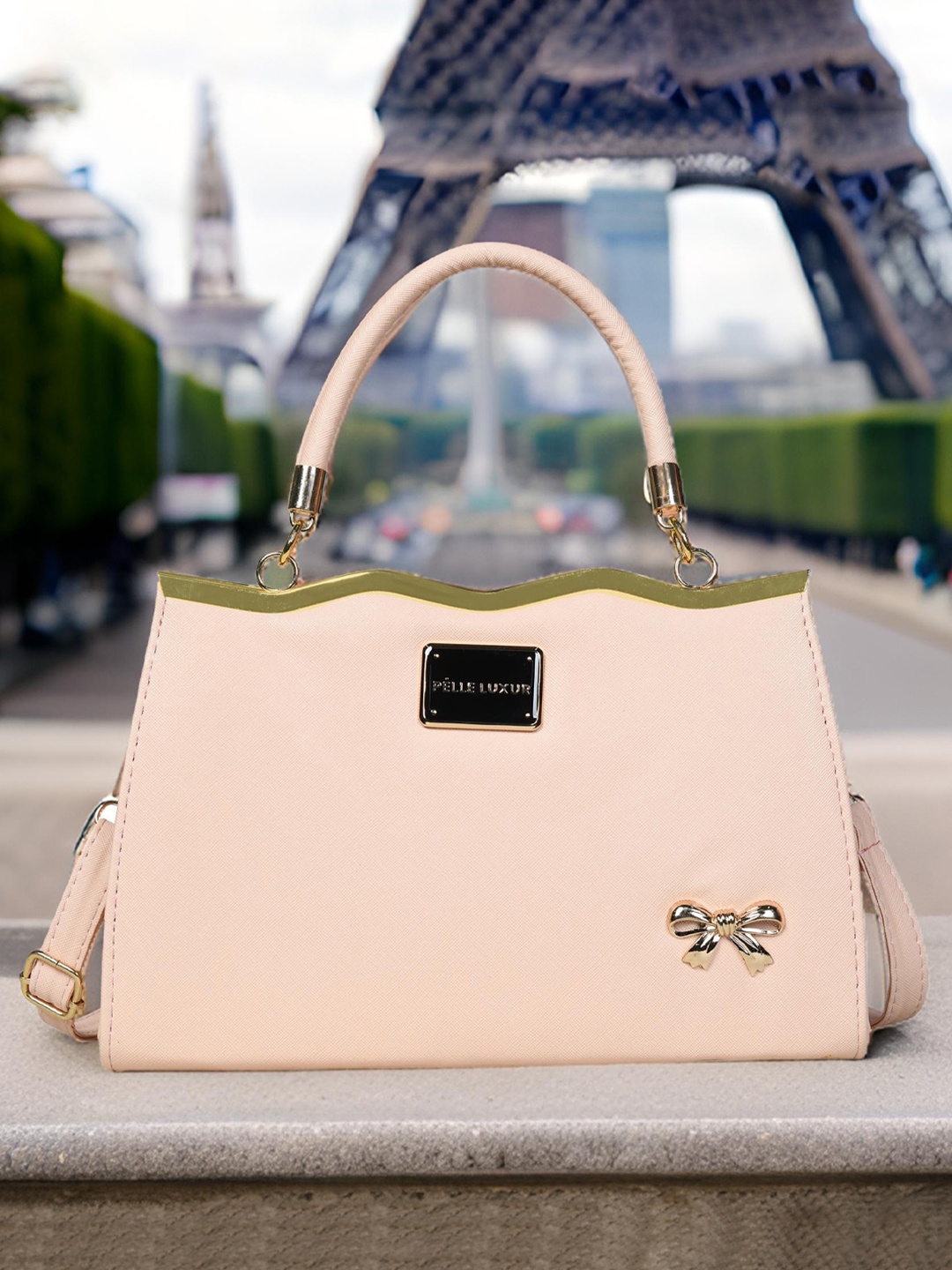 

PELLE LUXUR Women Solid Structured Handheld Bag, Pink