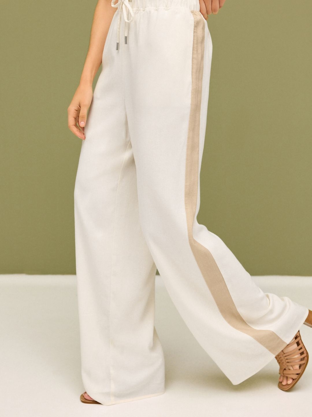

NEXT Women Wide Leg Side Stripe Trousers, Cream