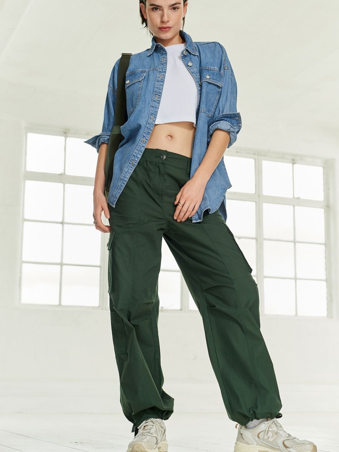 

NEXT Women Pure Cotton Cargo Trousers, Green
