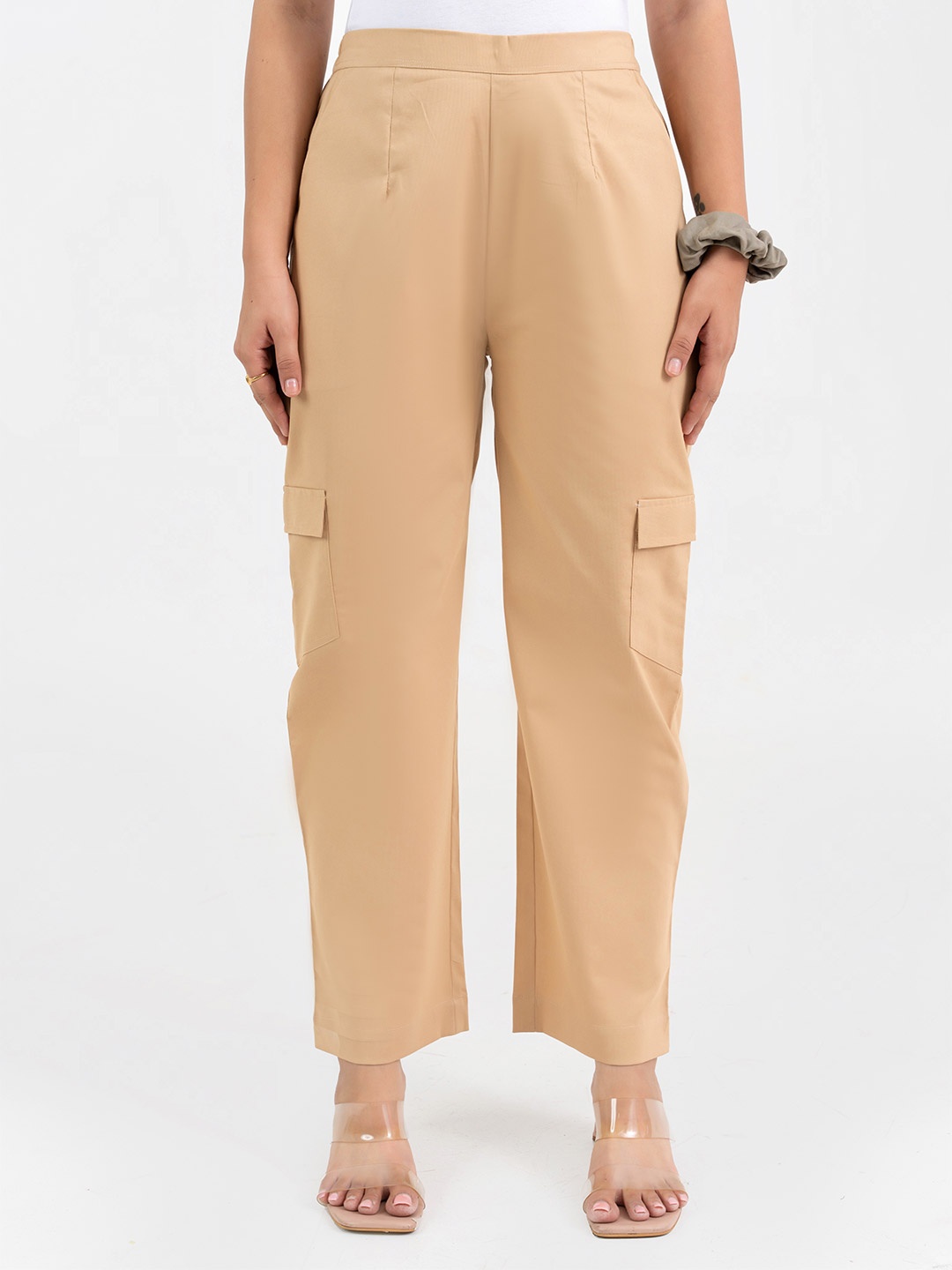 

GULABOSITABO Women Pure Cotton Cargo Trousers, Beige