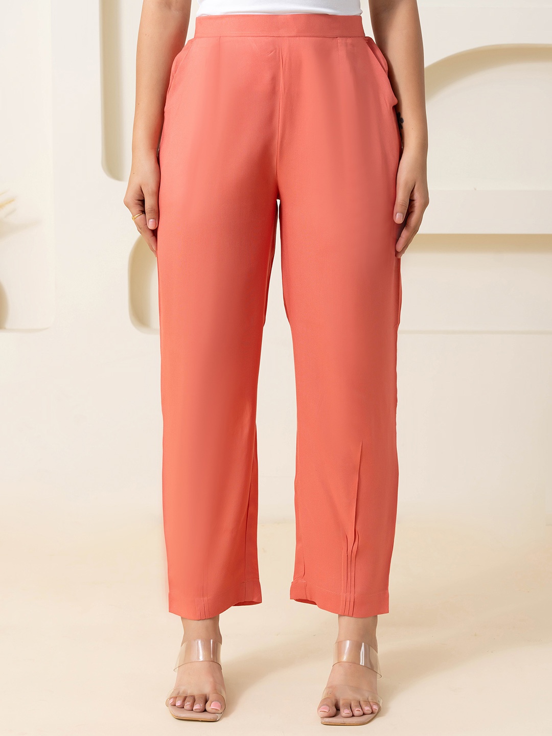 

GULABOSITABO Women Straight Fit Trousers with Pleated Bottoms, Peach