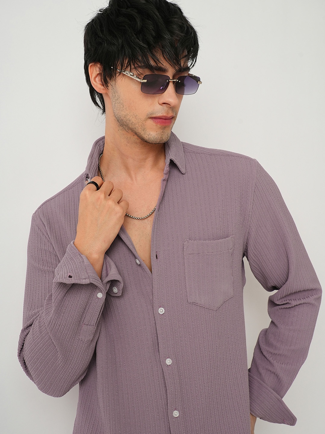 

VASTRADO Men Classic Spread Collar Textured Slim Fit Casual Shirt, Lavender