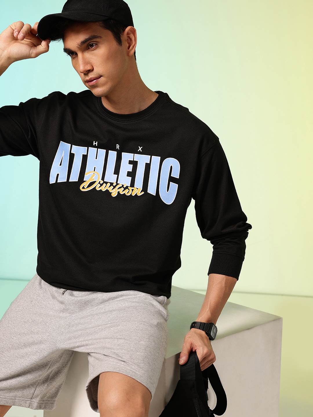 

HRX by Hrithik Roshan Men Printed Oversized Sweatshirt, Black