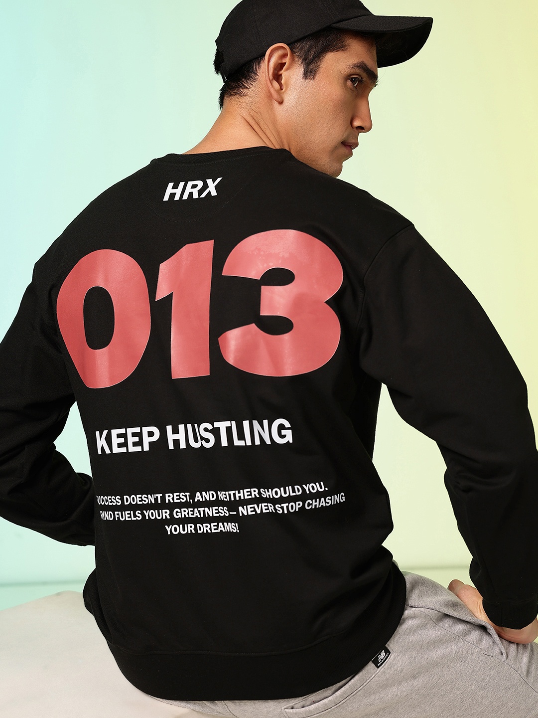 

HRX by Hrithik Roshan Men Printed Oversized Sweatshirt, Black