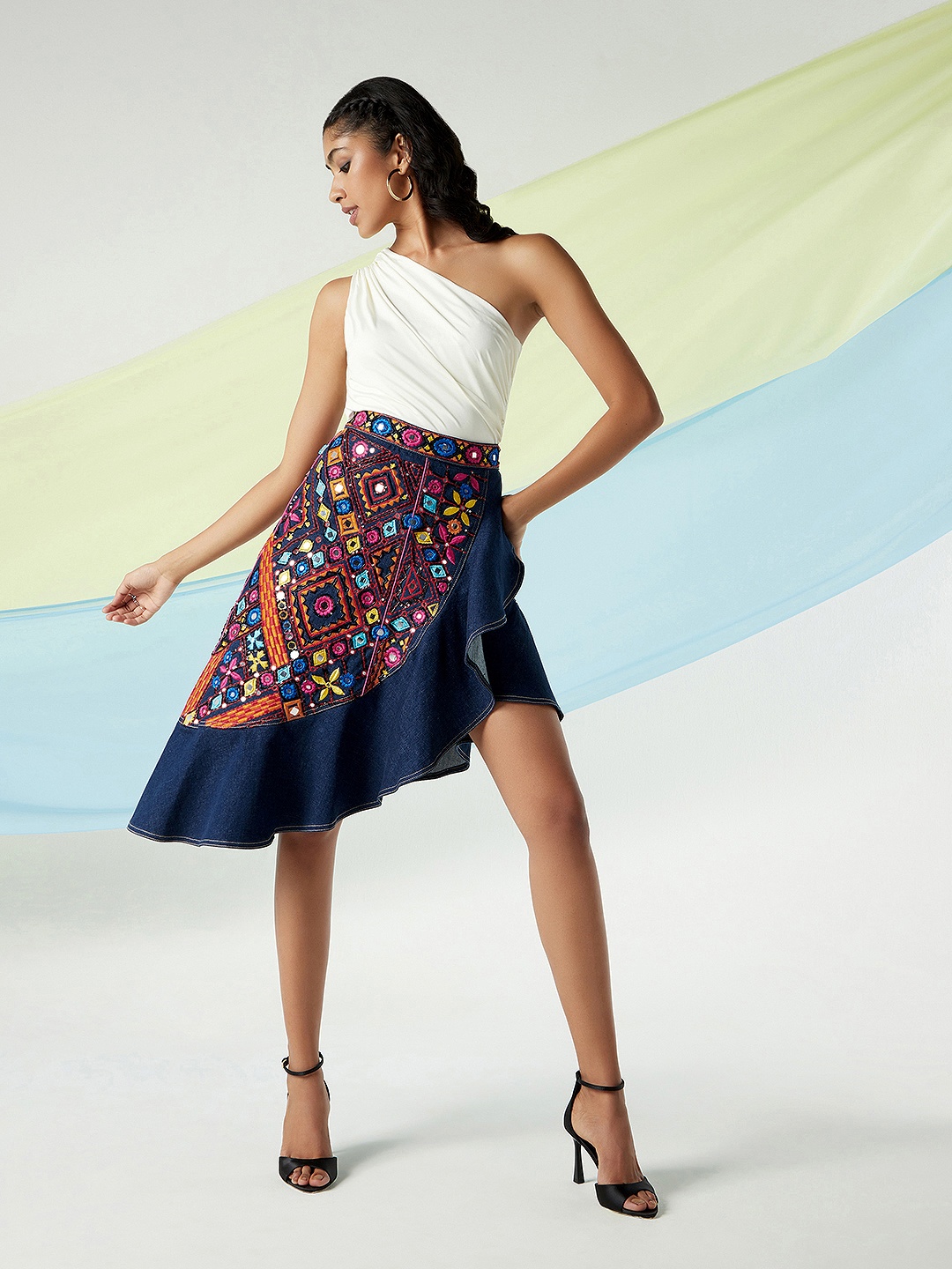 

Lee X Suneet Varma Women Regular Tailored Fit Skirt, Blue