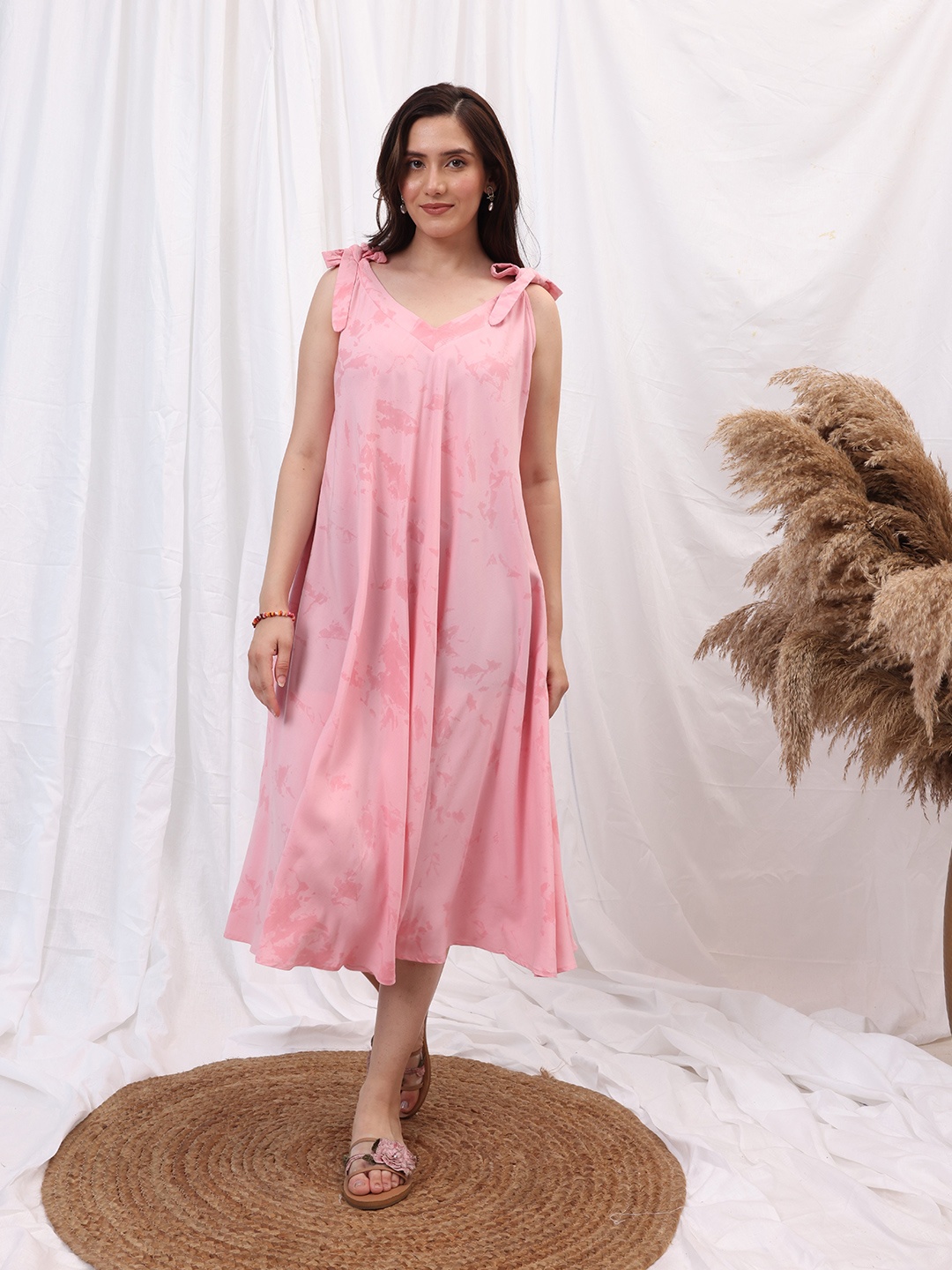 

Seryeon Women Free Style Flowy Maxi Dress, Pink