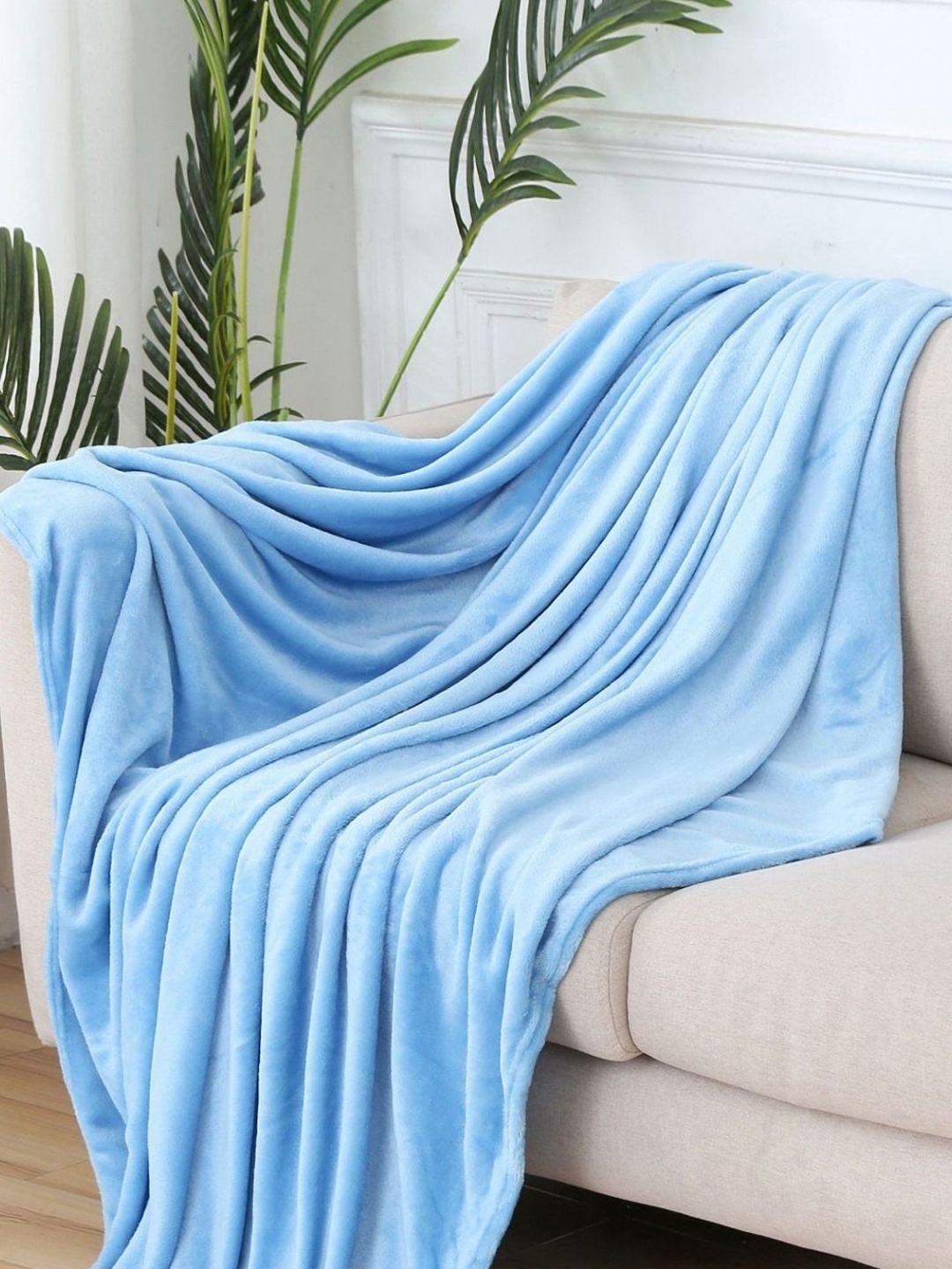 

MORADO Blue 300 GSM Double Bed Blanket