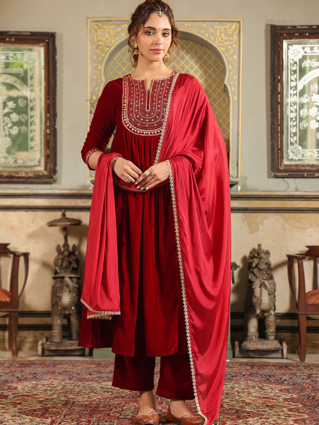 

Janasya Floral Embroidered Pleated Sequinned Velvet Kurta With Trousers & Dupatta, Red