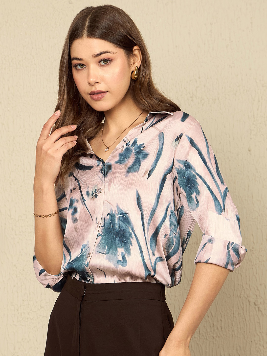 

The Roadster Lifestyle Co. Women Spread Collar Floral Printed Silk Casual Shirt, White
