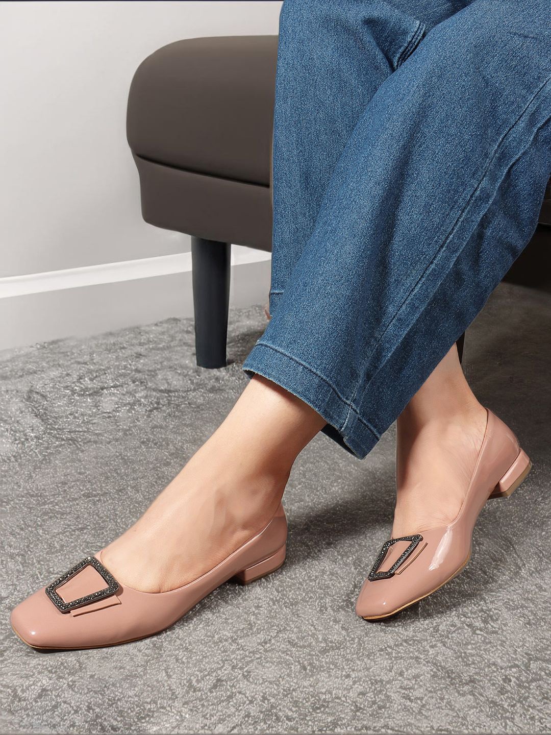 

Lavie Women Western Embellished Block Heels Mules, Nude