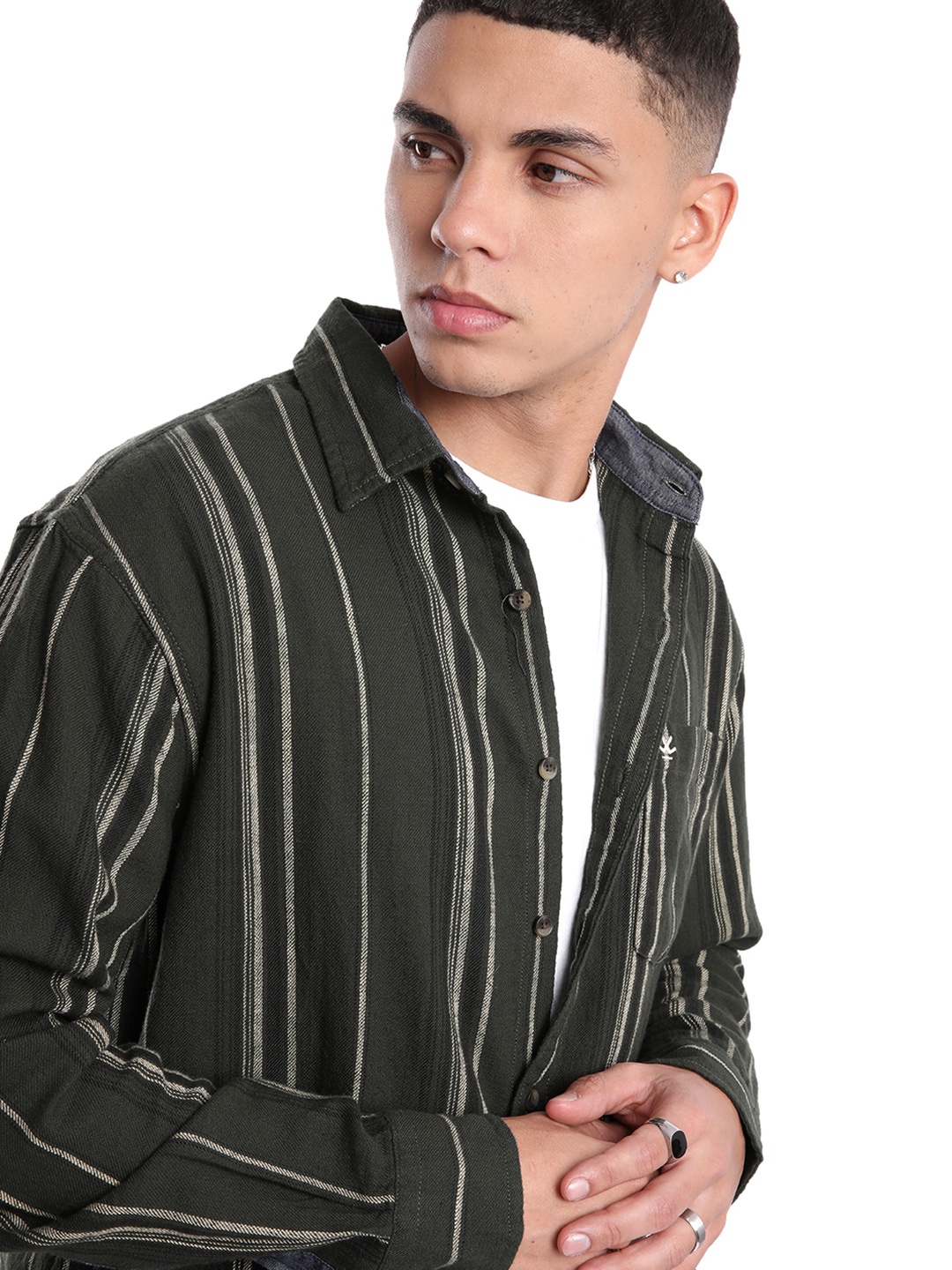 

WROGN Men Comfort Opaque Striped Casual Shirt, Olive