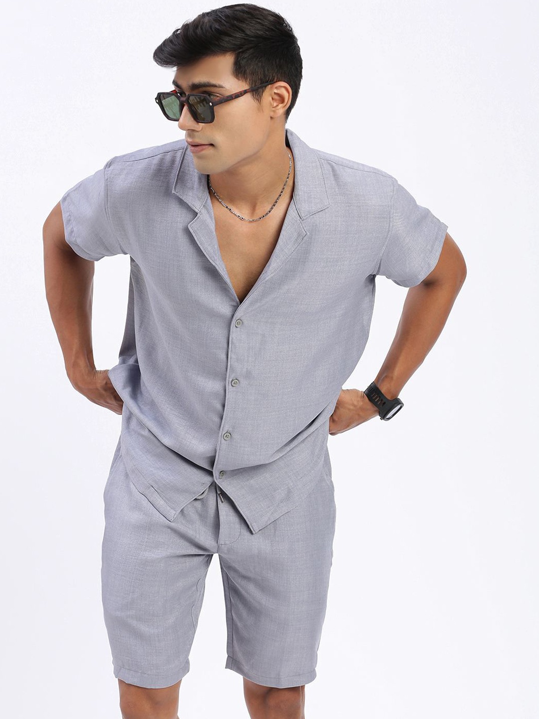 

SHOWOFF Cuban Collar Shirt & Shorts Co-Ords, Grey