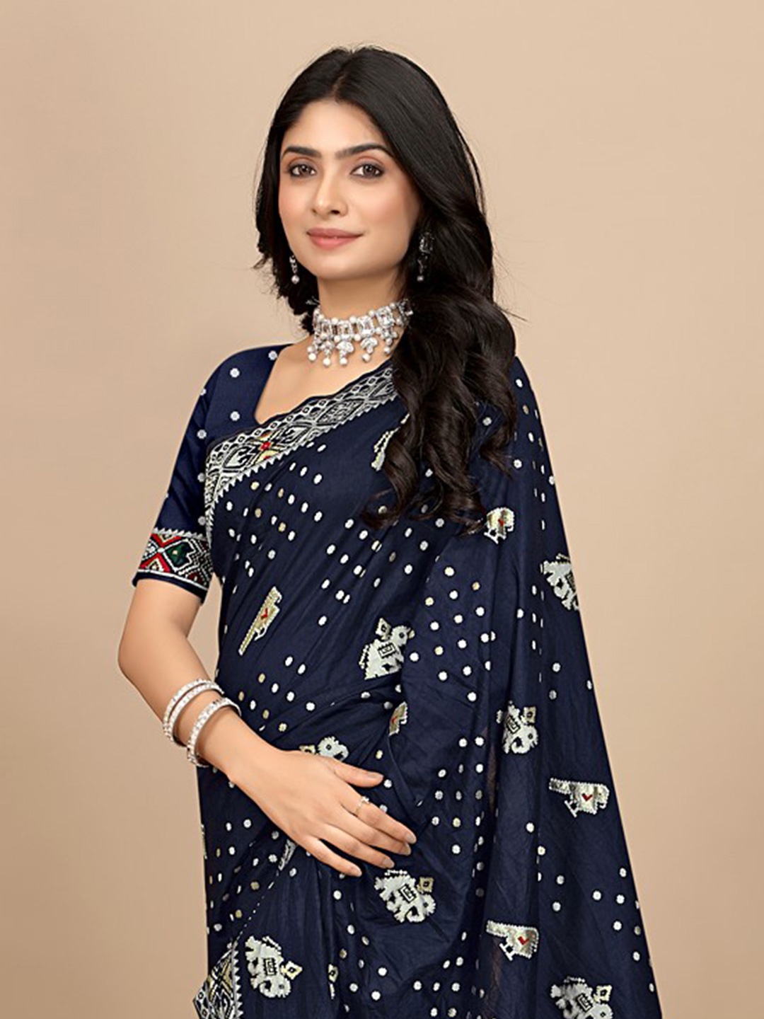 

Pionex Zari Pure Silk Saree, Blue