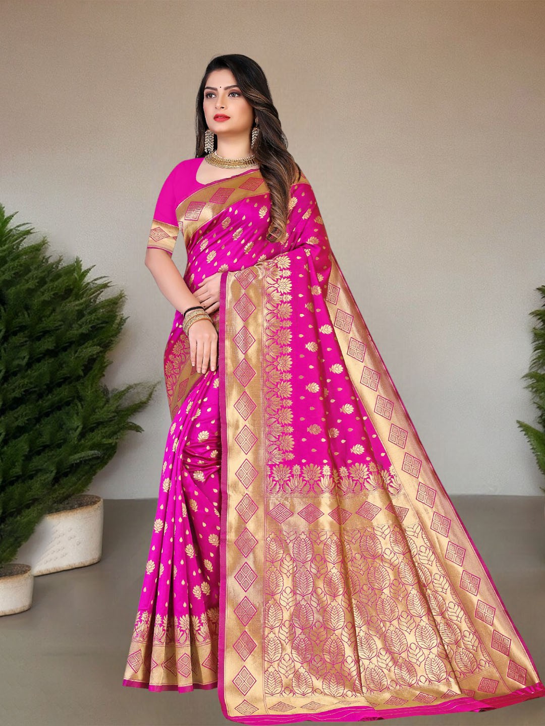 

Pionex Woven Design Zari Pure Silk Saree, Pink