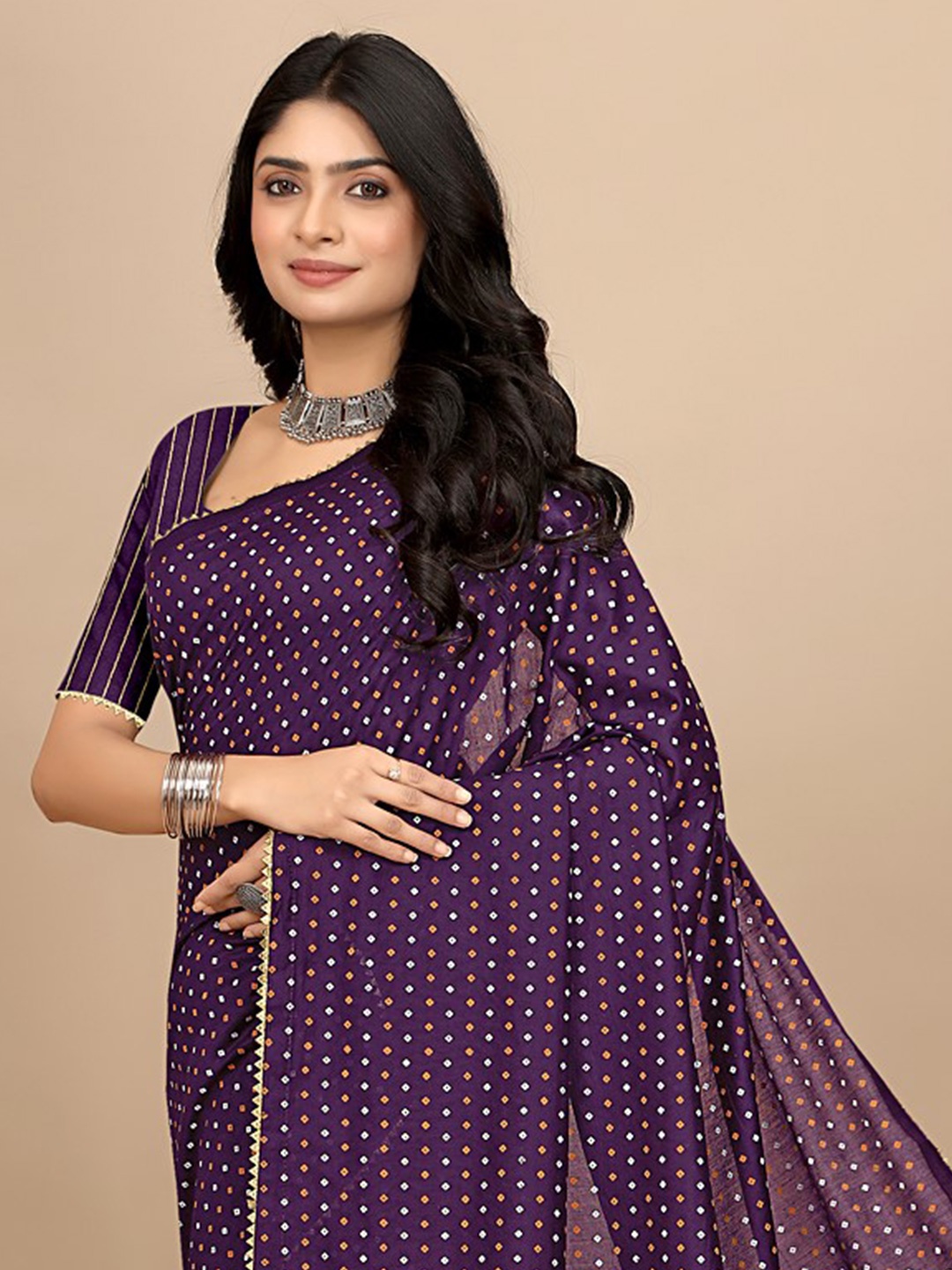 

Pionex Women Ethnic Motifs Printed Saree, Purple