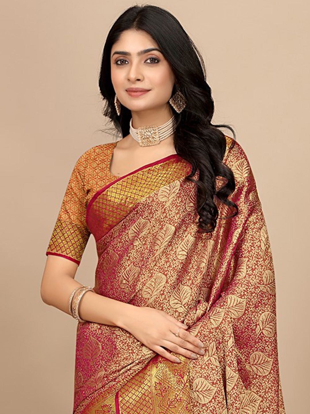 

Pionex Ethnic Motifs Zari Pure Silk Saree, Red