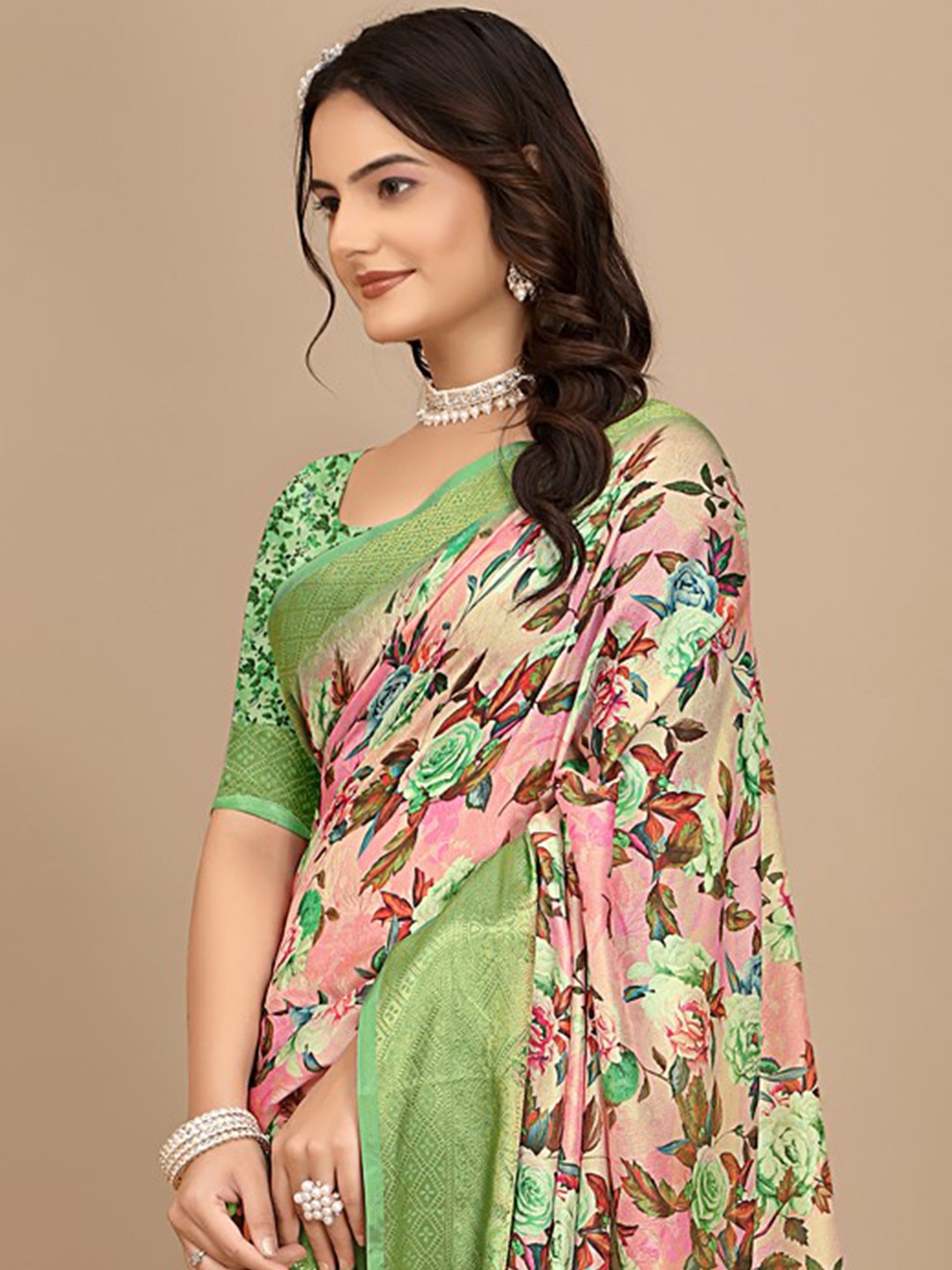

Pionex Floral Printed Woven Design Pure Chiffon Saree, Pink