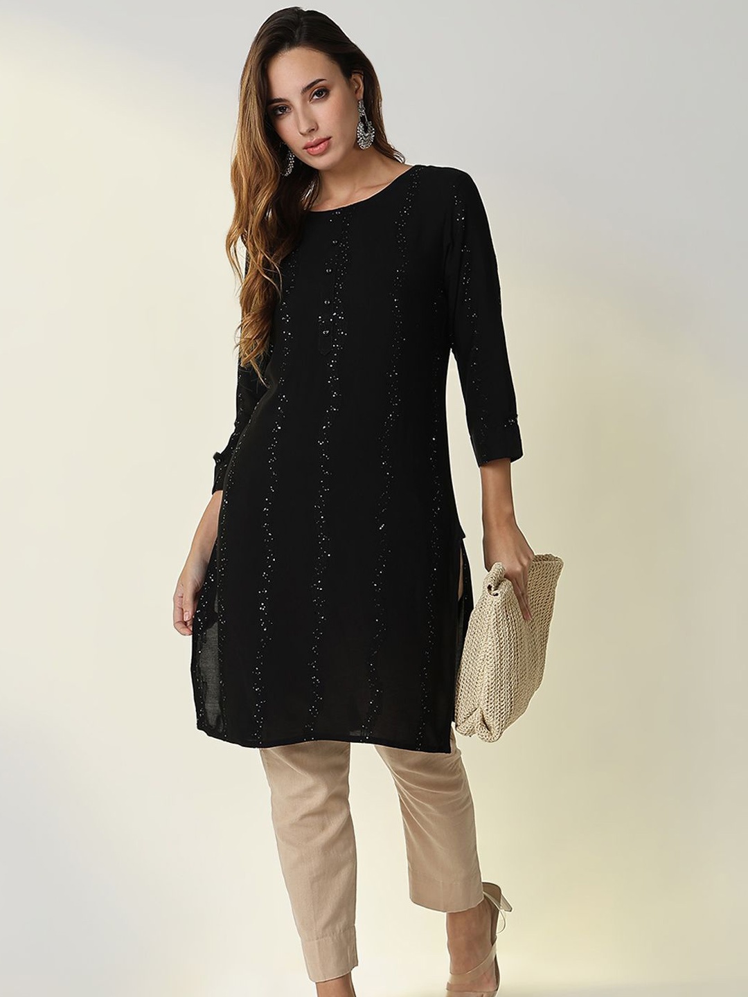 

SHOWOFF Embellished Round Neck Sequinned Straight Kurta, Black