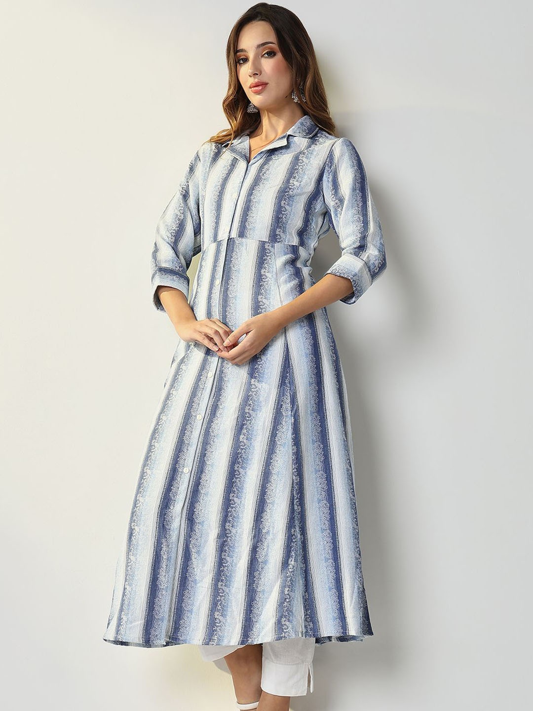 

SHOWOFF Striped Printed Anarkali Kurta, Blue