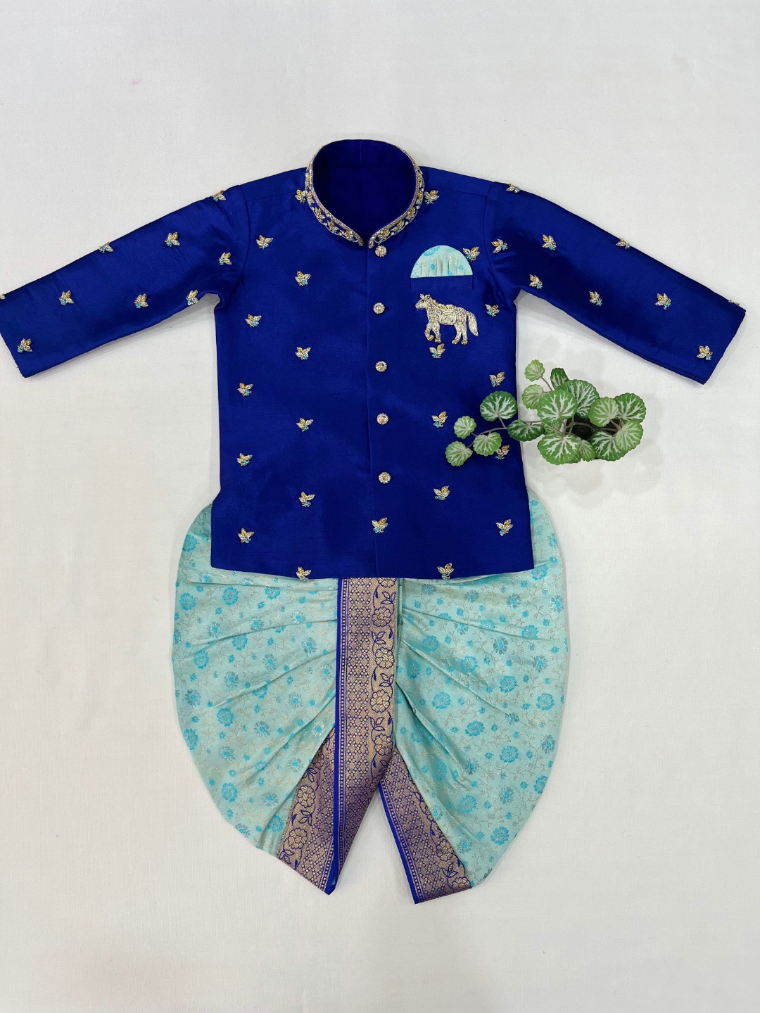 

Sweet Pockets Boys Floral Embroidered Zari Straight Kurta with Dhoti Pants, Blue