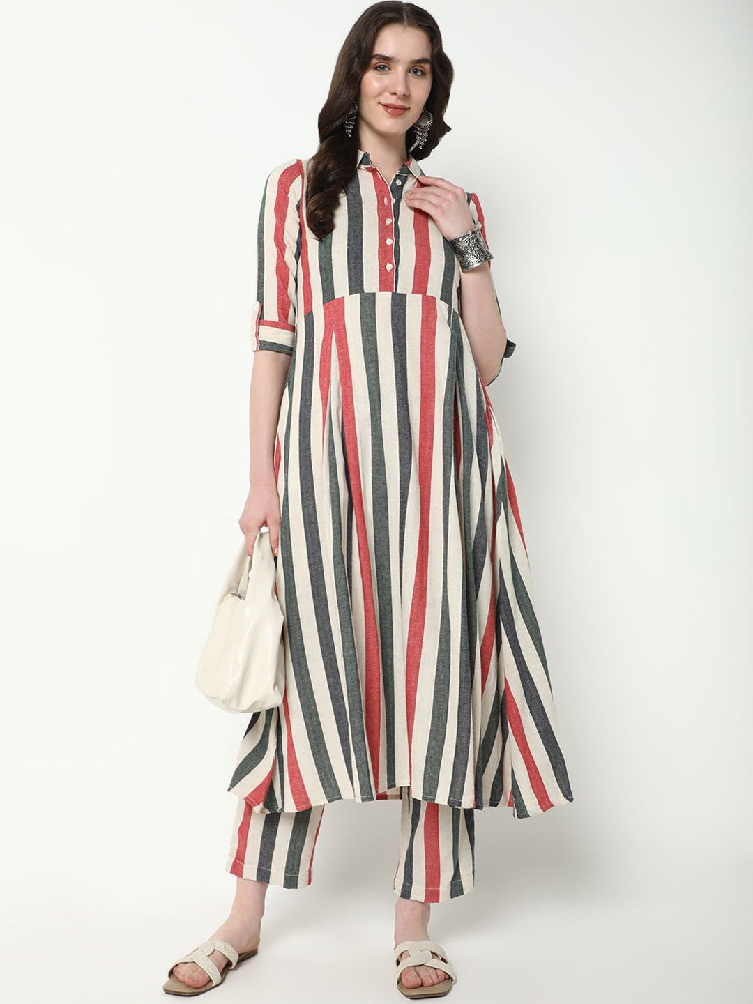 

SHOWOFF Striped Empire Kurta with Trouser, White