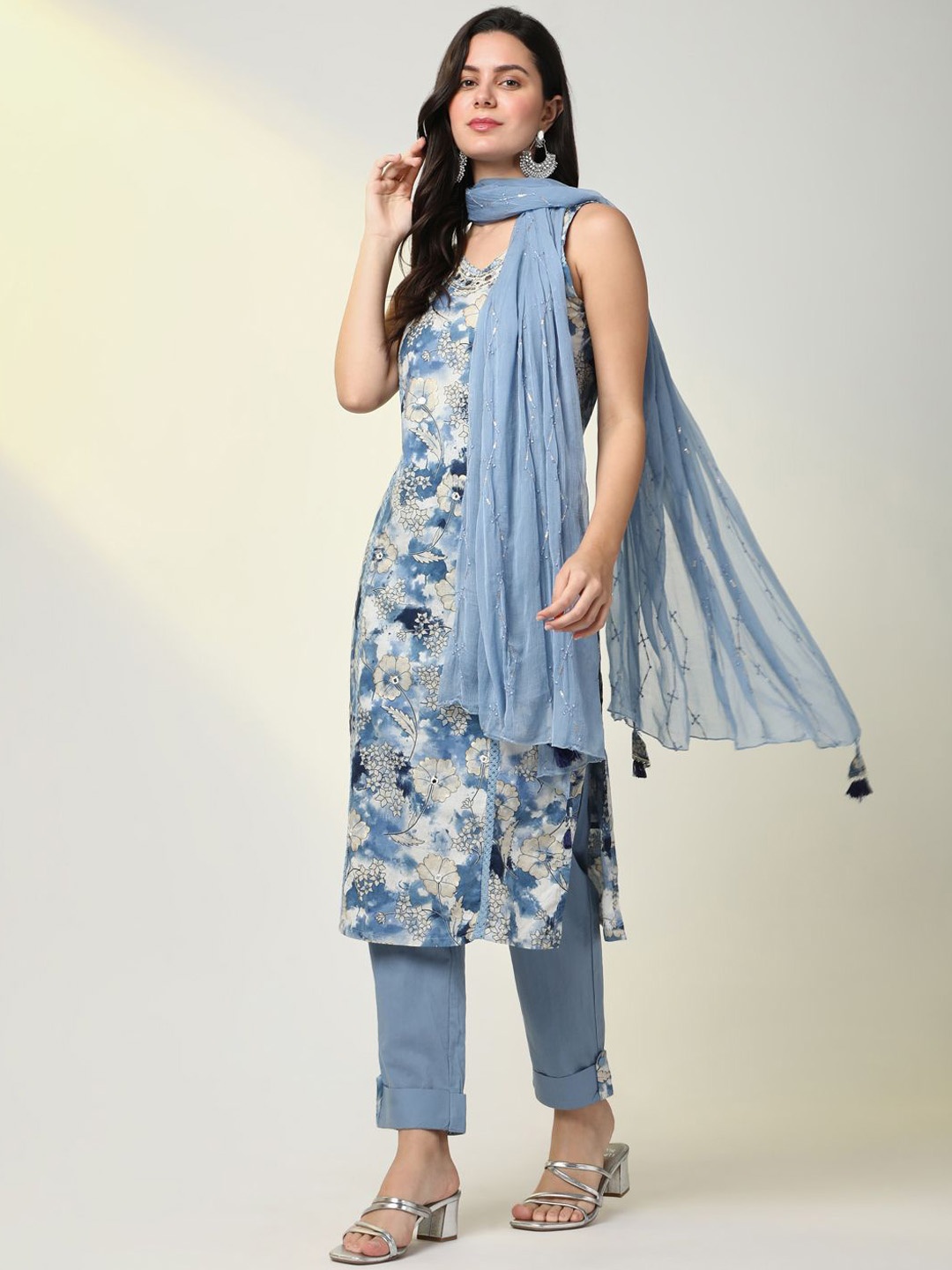 

SHOWOFF Floral Printed Mirror Work Kurta with Trouser & Dupatta, Blue