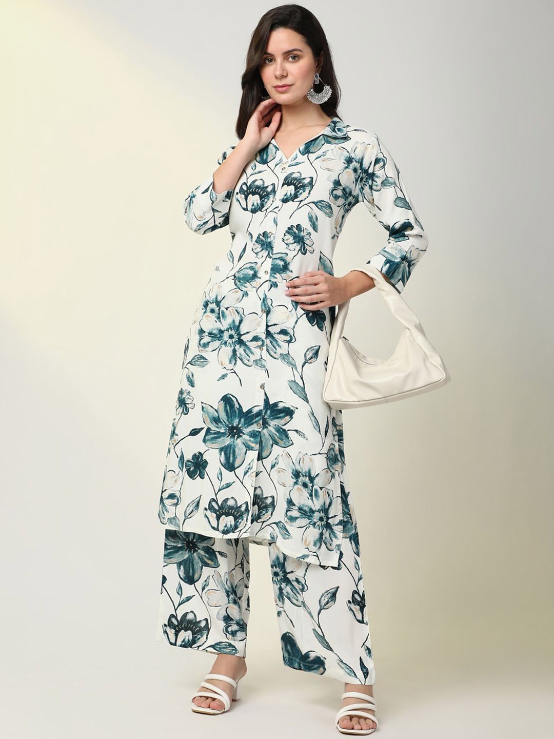 

SHOWOFF Floral Printed Kurta with Trouser, Teal
