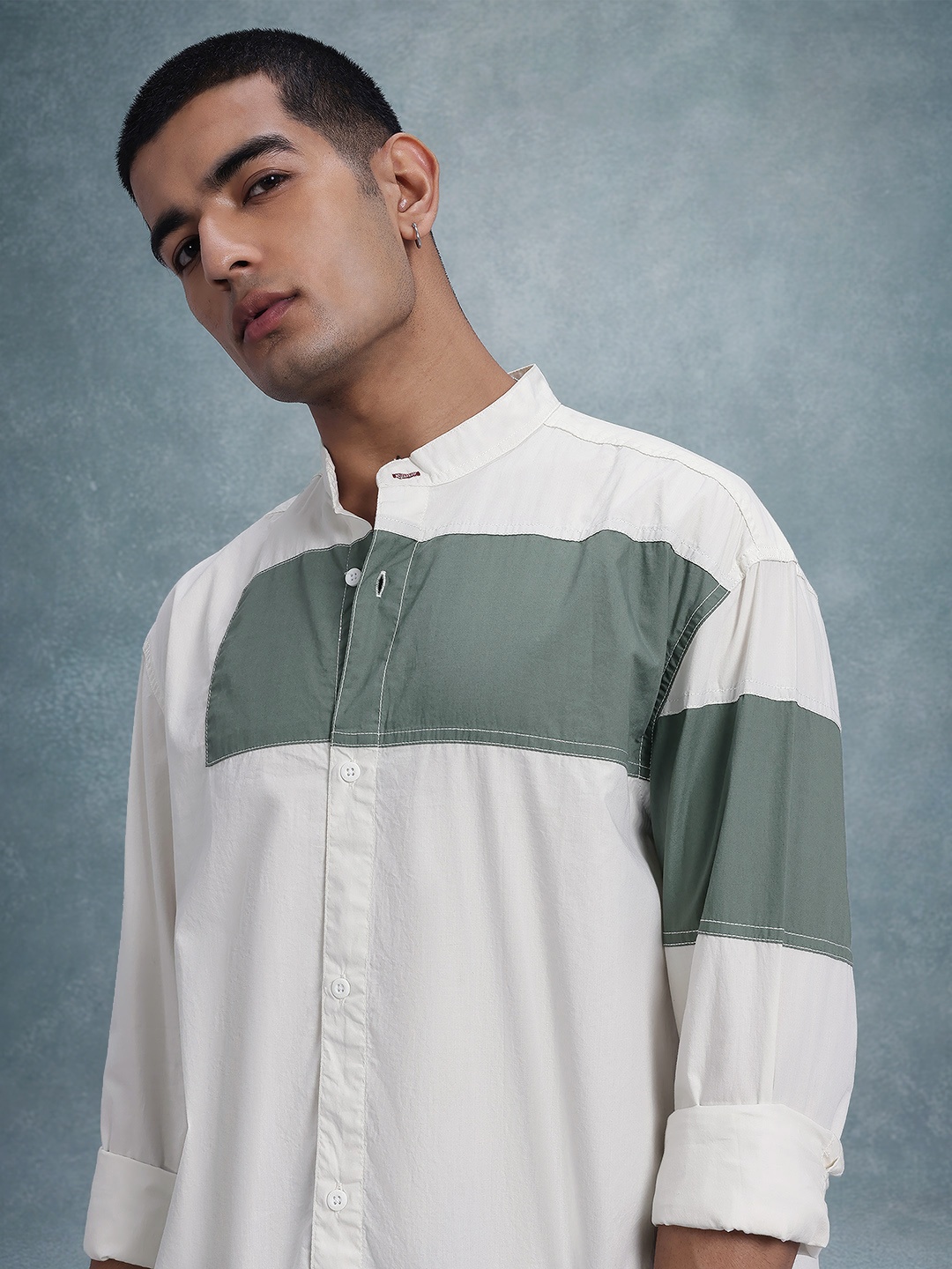 

The Roadster Life Co. Colorblocked Detail Casual Shirt, White