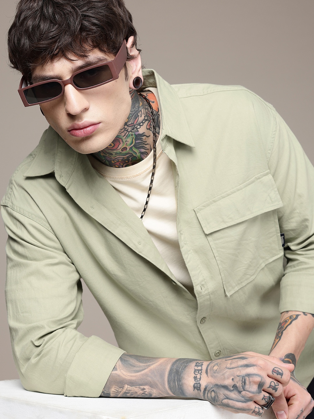 

The Roadster Life Co. Pure Cotton Relaxed Fit Casual Shirt, Green