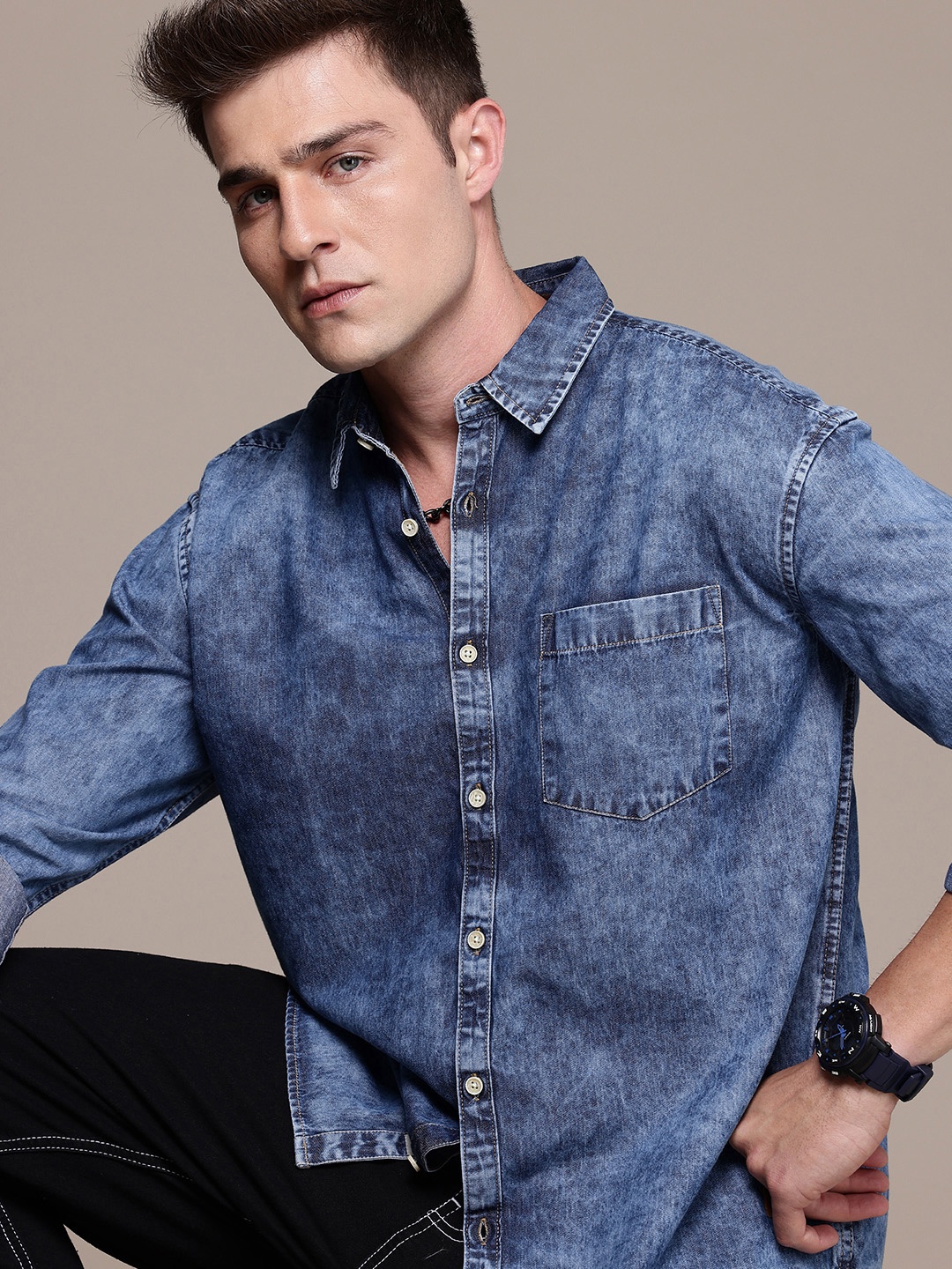 

The Roadster Life Co. Opaque Washed Effect Chambray Pure Cotton Casual Shirt, Blue