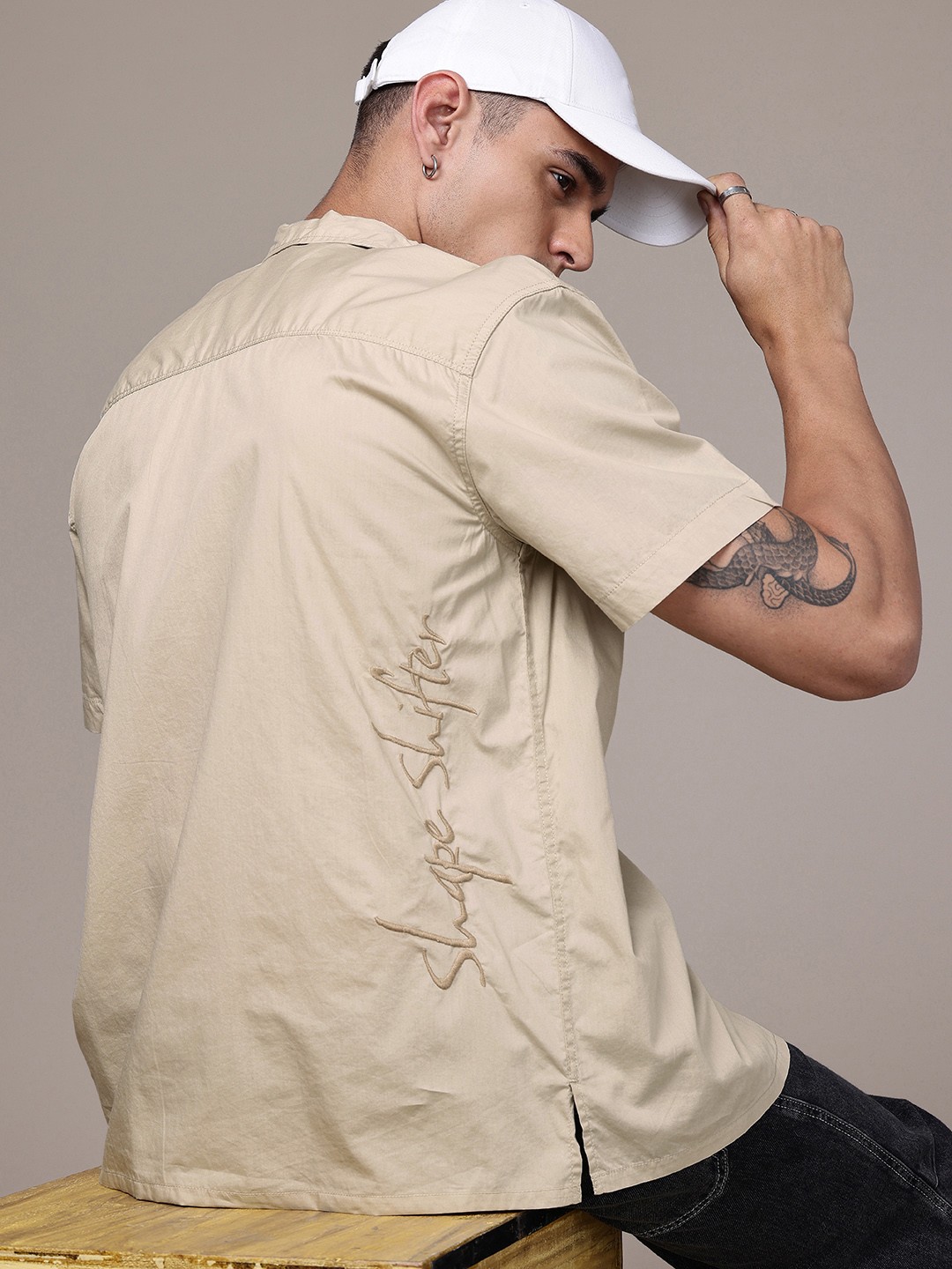 

The Roadster Life Co. Opaque Pure Cotton Casual Shirt, Beige