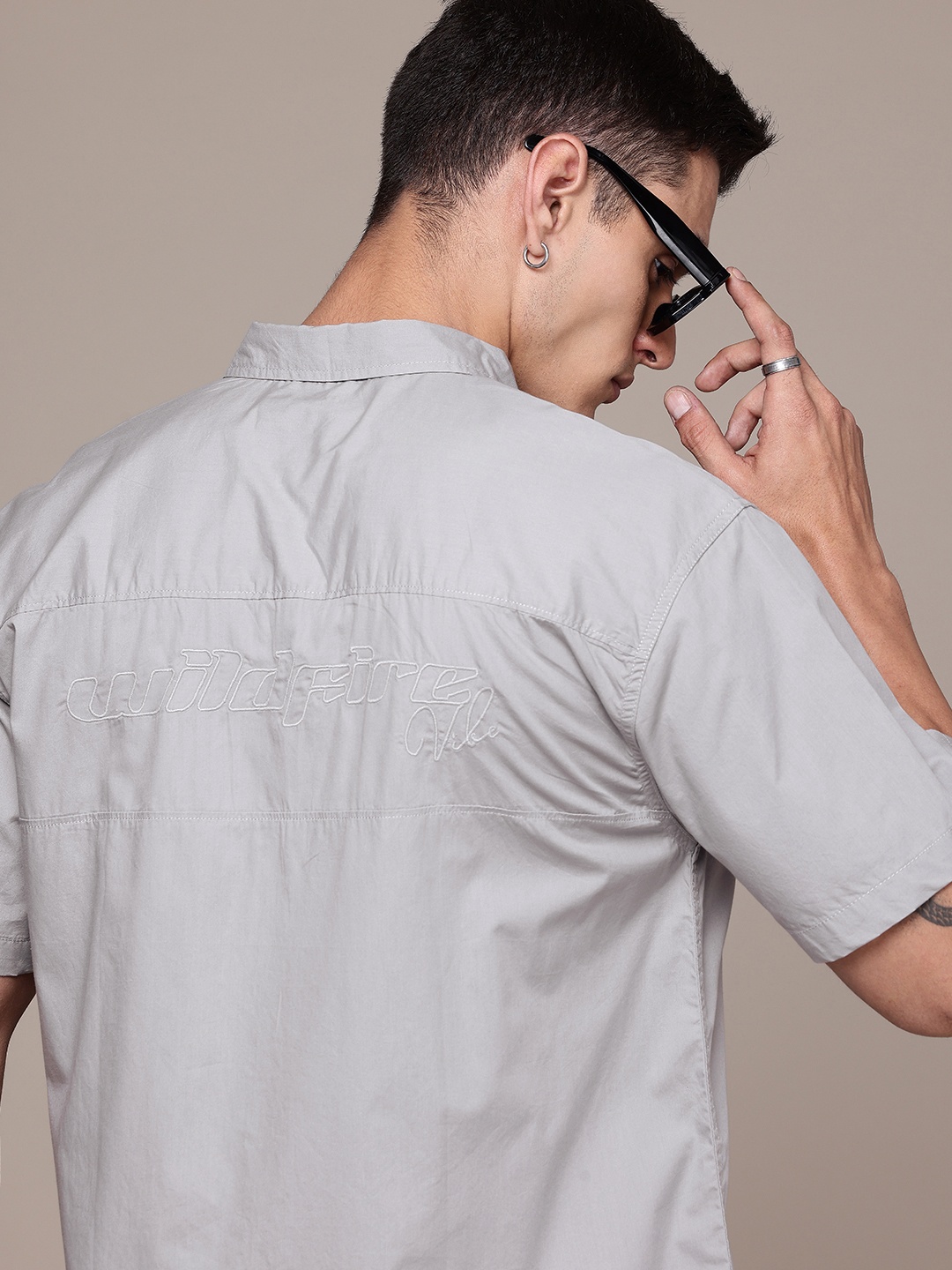 

The Roadster Life Co. Pure Cotton Embroidered Detail Opaque Relaxed Fit Casual Shirt, Grey