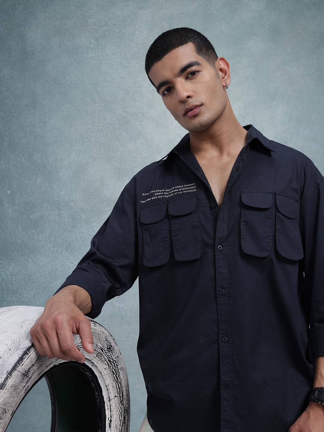 

The Roadster Life Co. Men Pure Cotton Opaque Casual Shirt, Navy blue