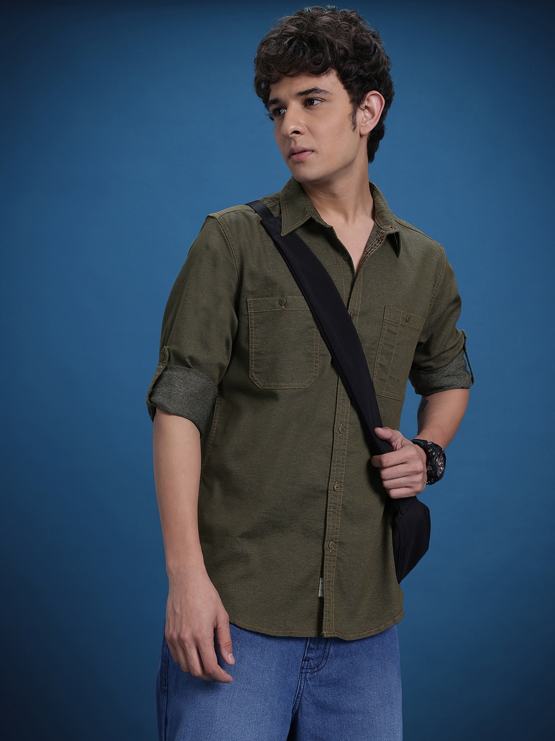 

The Roadster Life Co. Regular Fit Opaque Casual Shirt, Olive